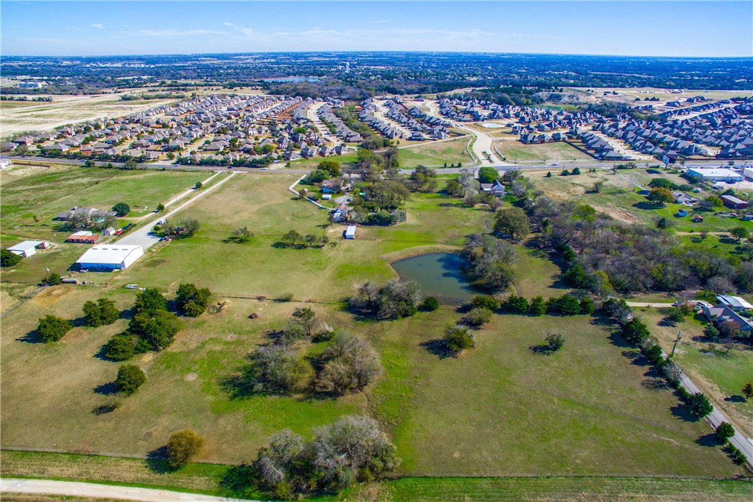 Property photo 03 of 3051 FM 663, Midlothian, TX 76065 | MLS #13953736