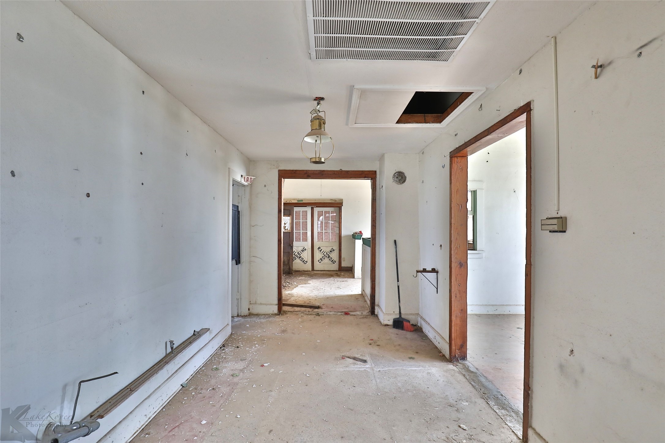 Property photo 02 of MLS #14278055 | MLS #14278055