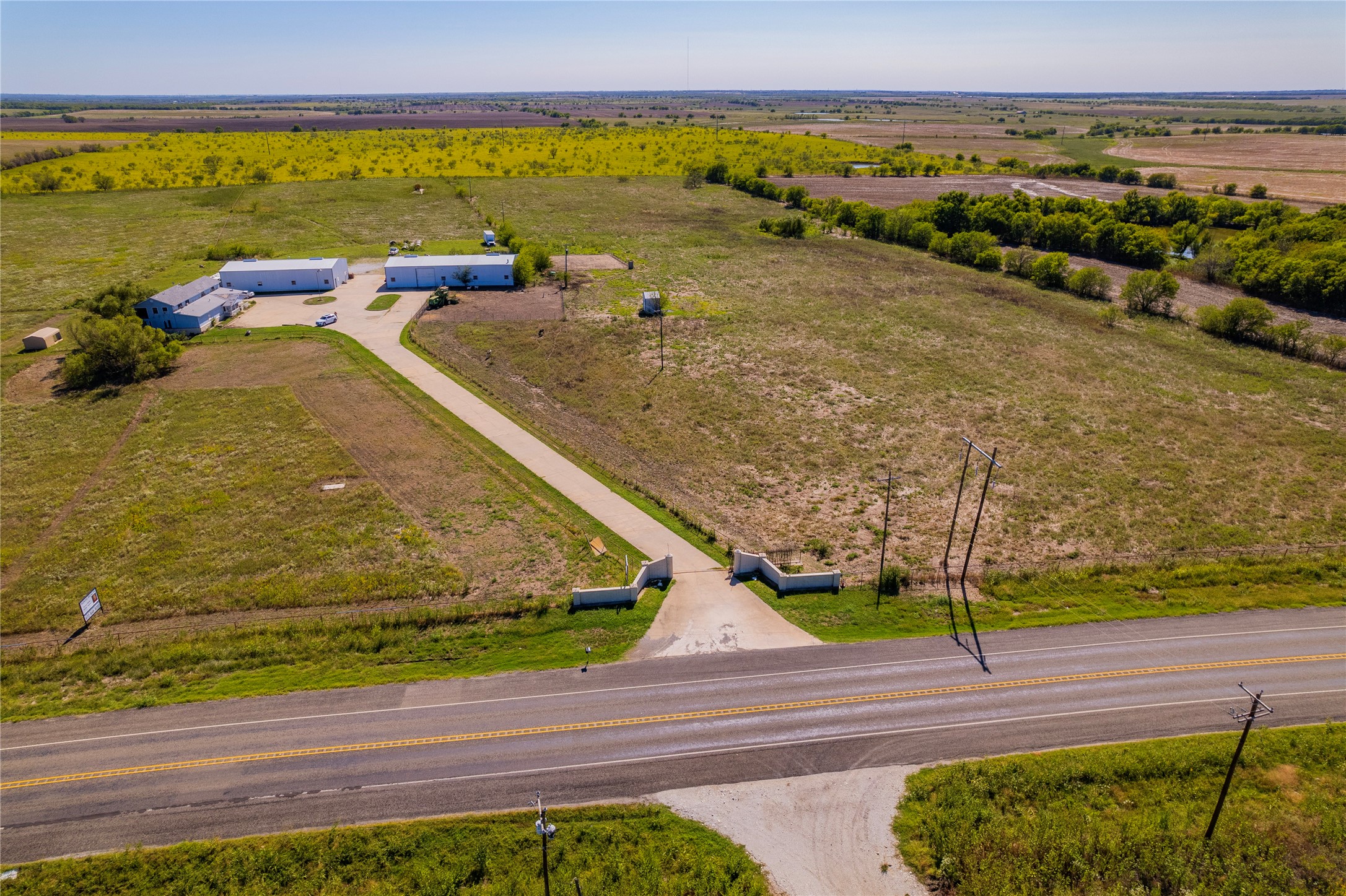 22534 State Highway 56, Southmayd, TX, 76273