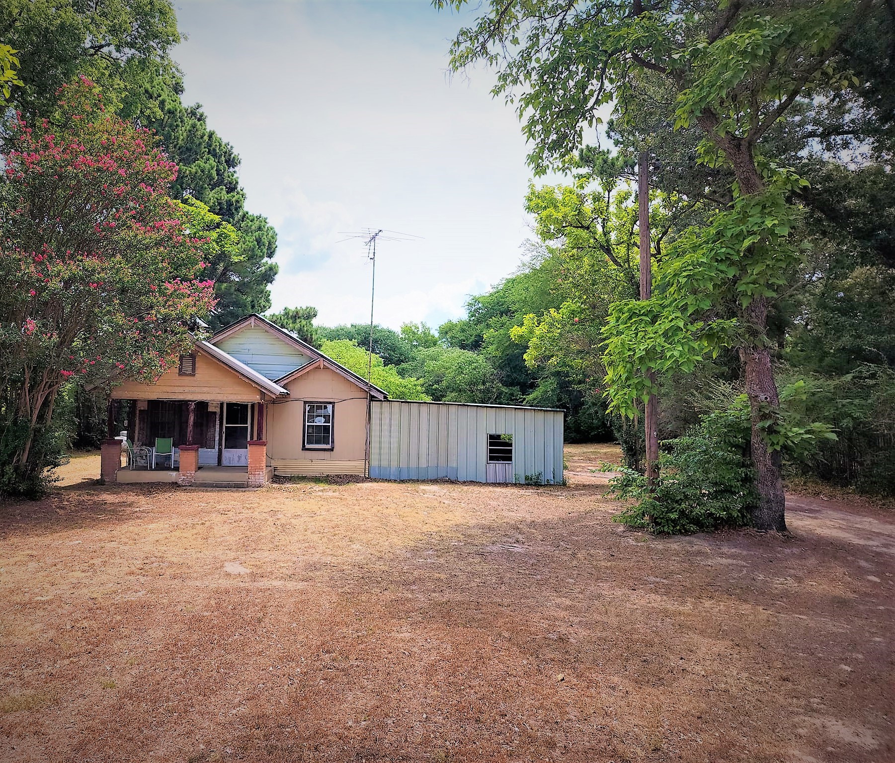 Property photo 01 of 2110 Fm 275, Emory, TX 75440 | MLS #20105483