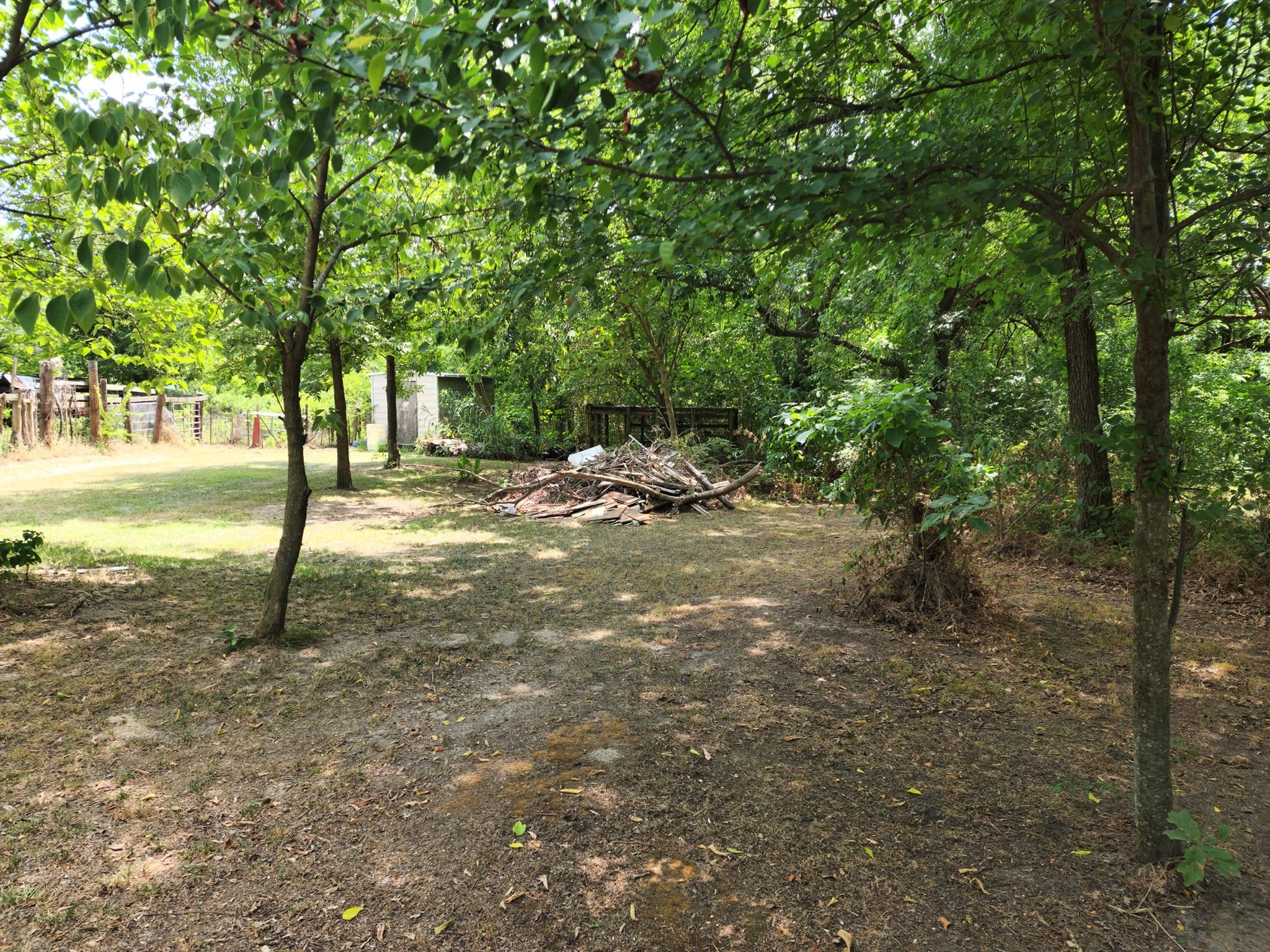 Property photo 02 of 2110 Fm 275, Emory, TX 75440 | MLS #20105483