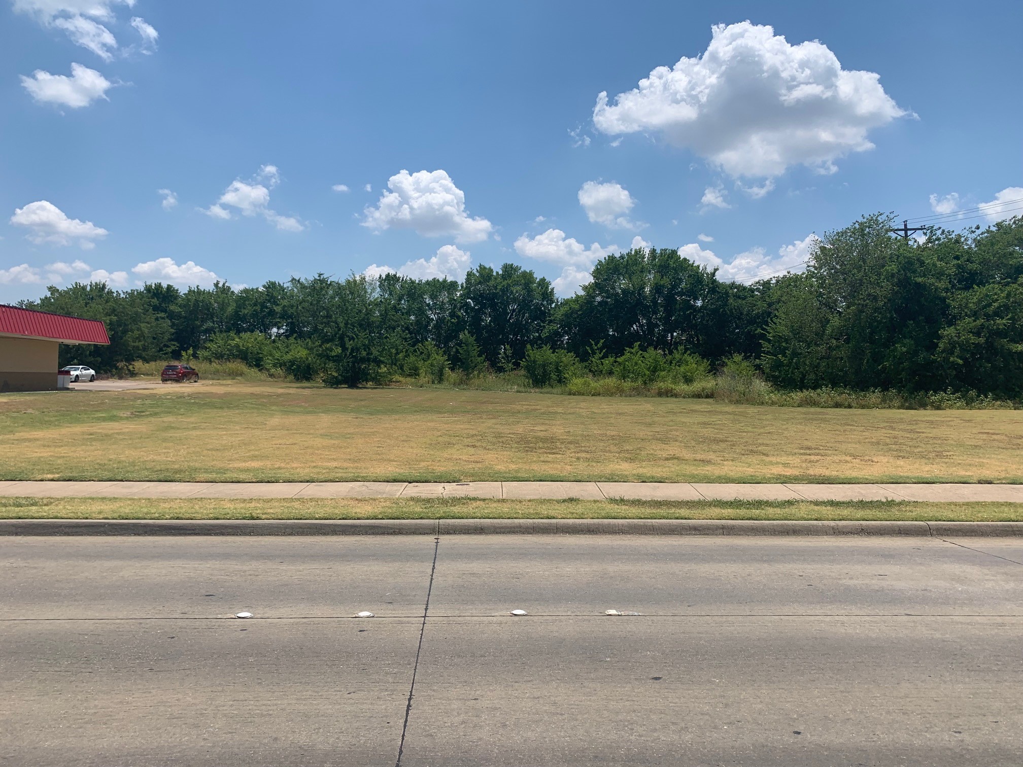 1010 E Broad Street, Mansfield, TX, 76063
