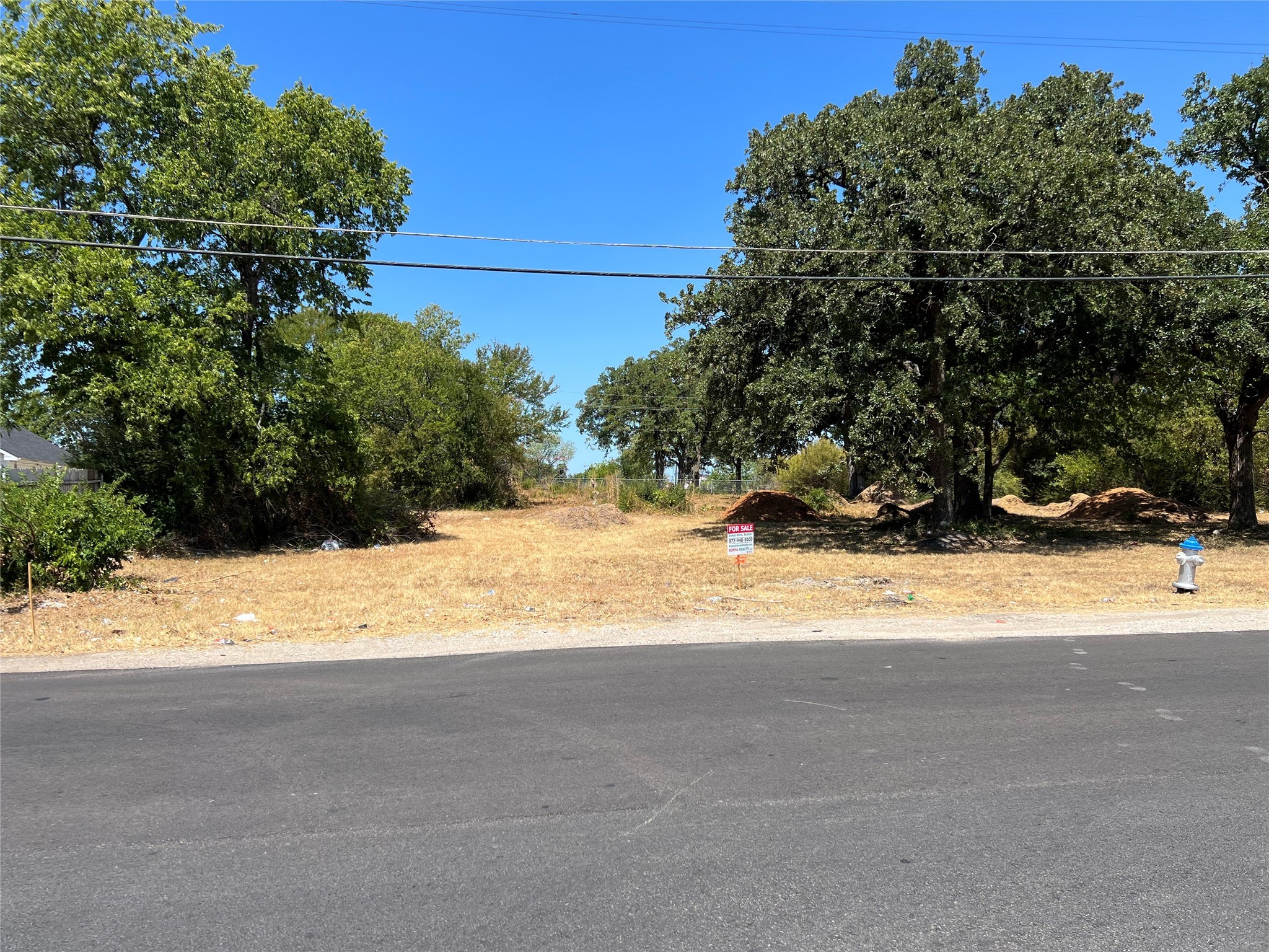 Property photo 01 of 3503 E Overton Road, Dallas, TX 75216 | MLS #20124694
