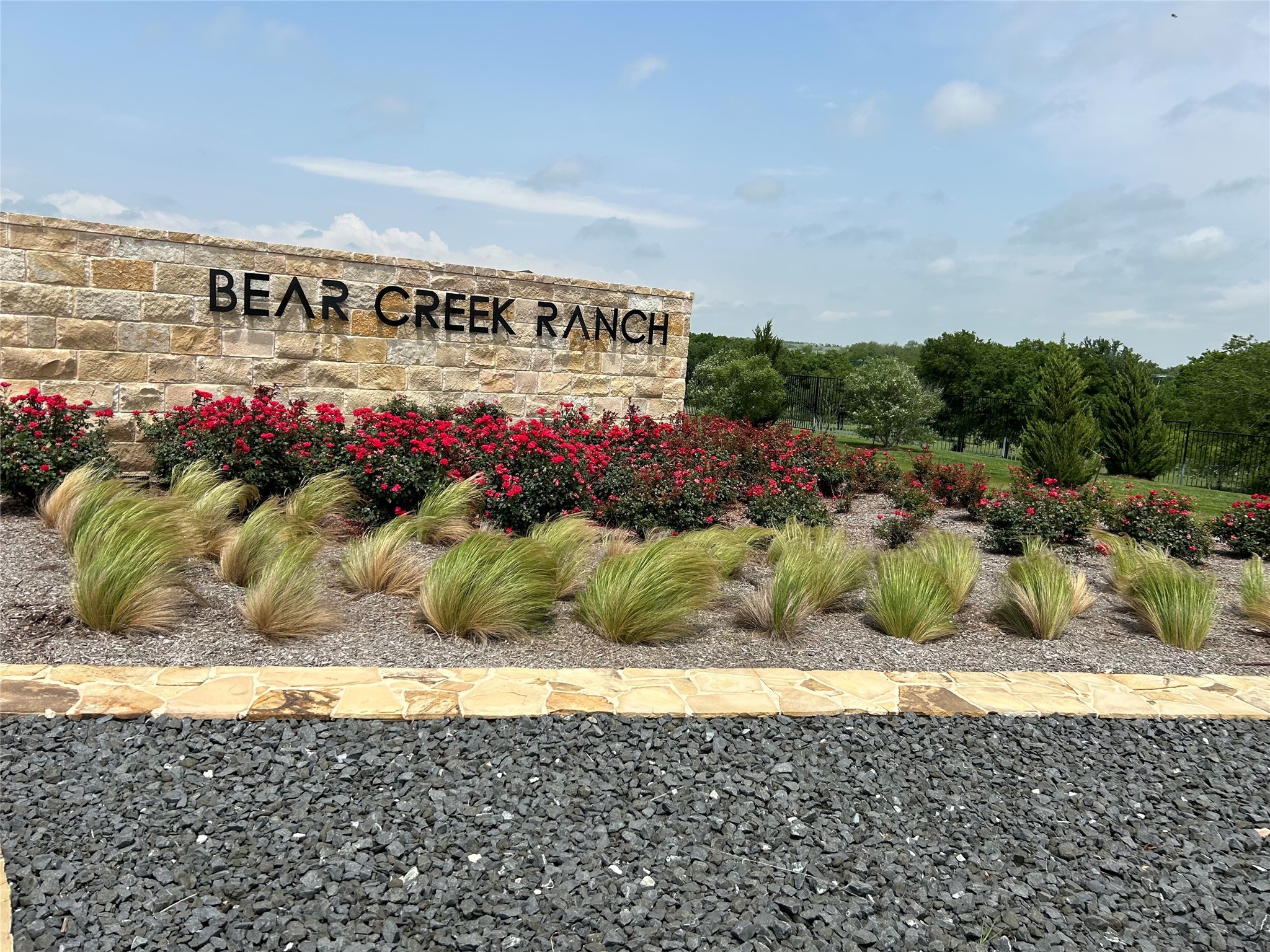 Property photo 04 of 3078 Winding Creek Trail, Aledo, TX 76008 | MLS #20157355