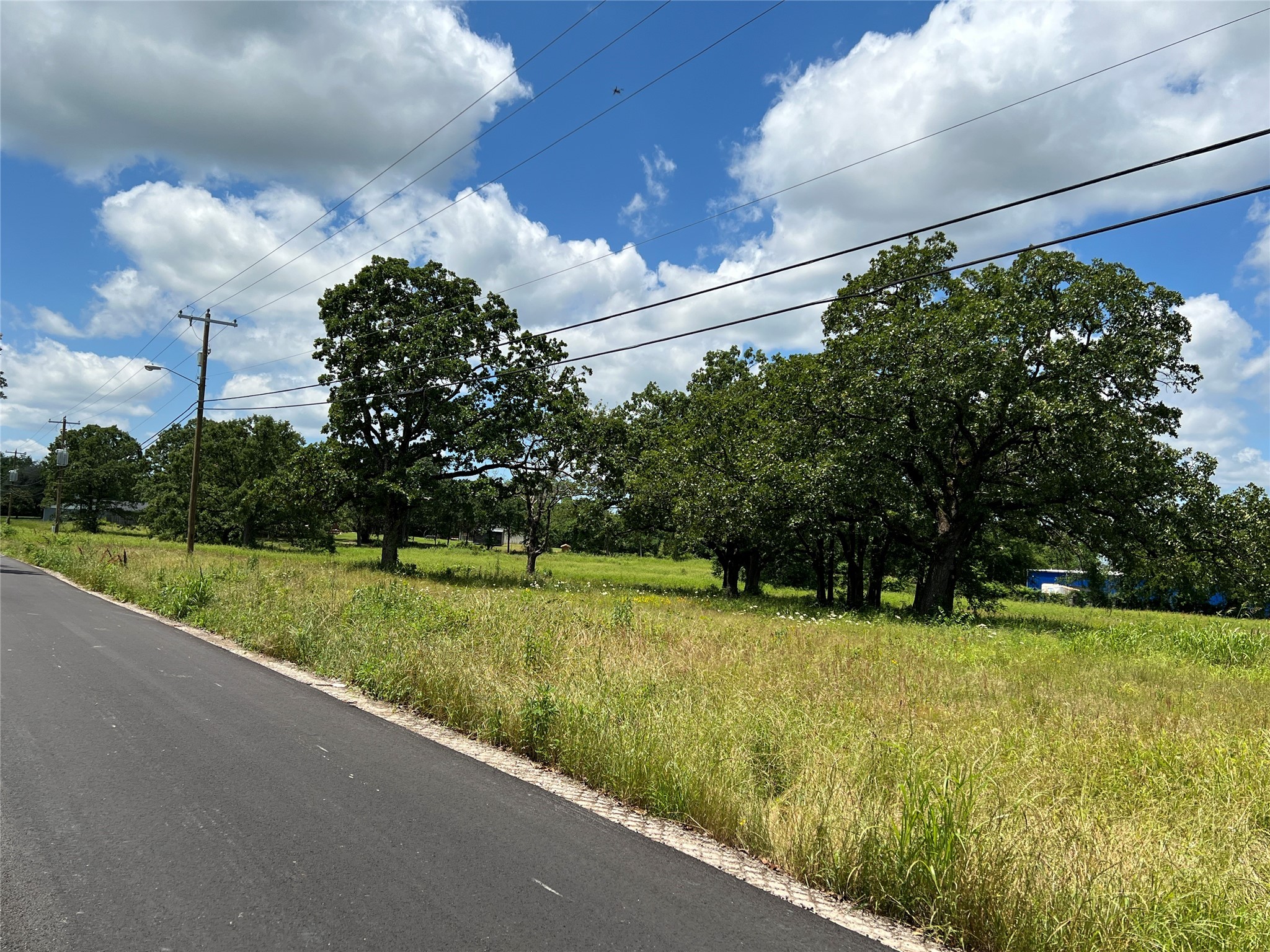 Property photo 04 of 1300 W Shannon Road Sulphur, Springs, TX 75482 | MLS #20187104