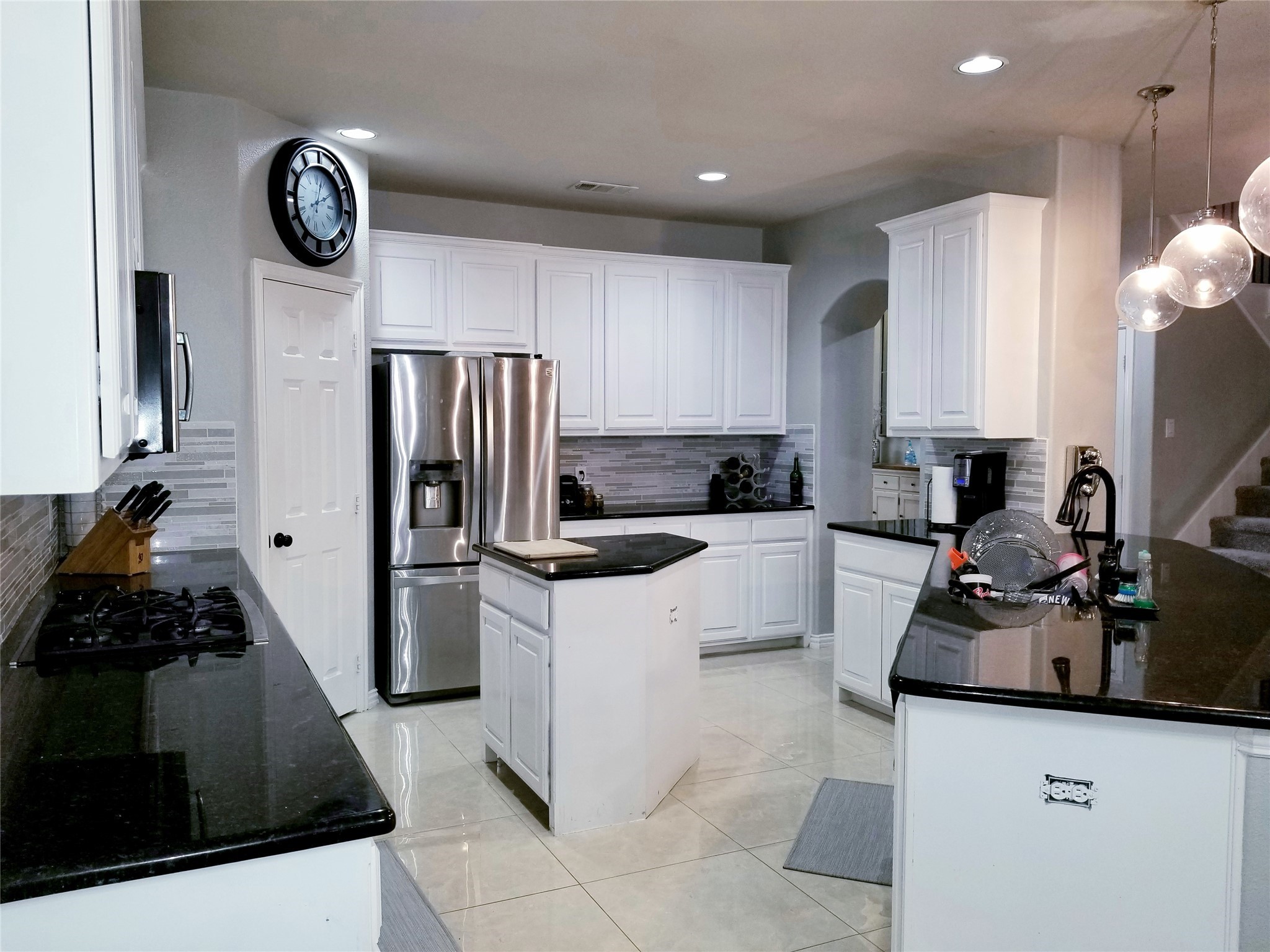 Property photo 04 of 1194 Polo Heights Drive, Frisco, TX 75033 | MLS #20268412