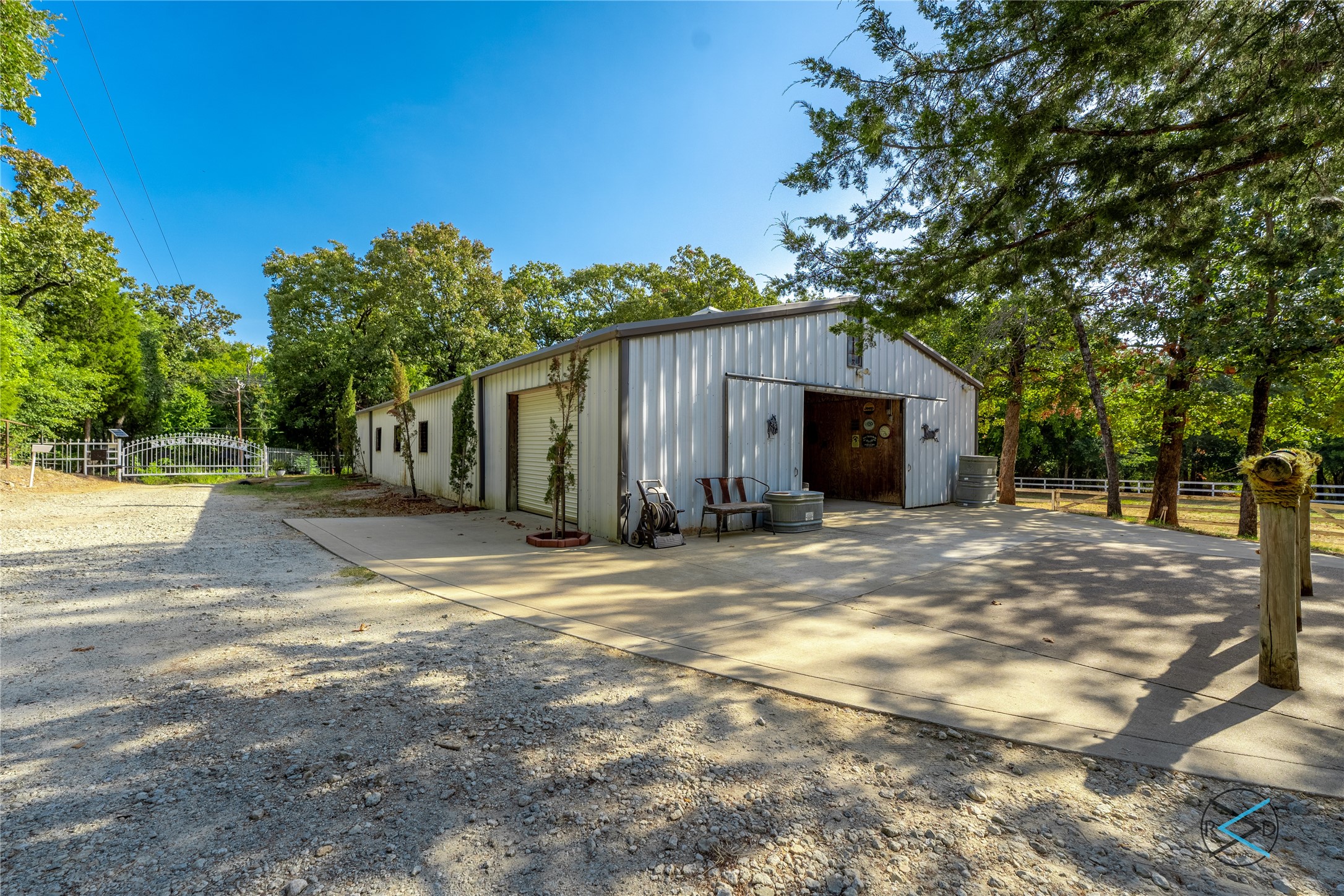 Property photo 02 of 6060 Pinnacle Club Drive, Mabank, TX 75156 | MLS #20415935