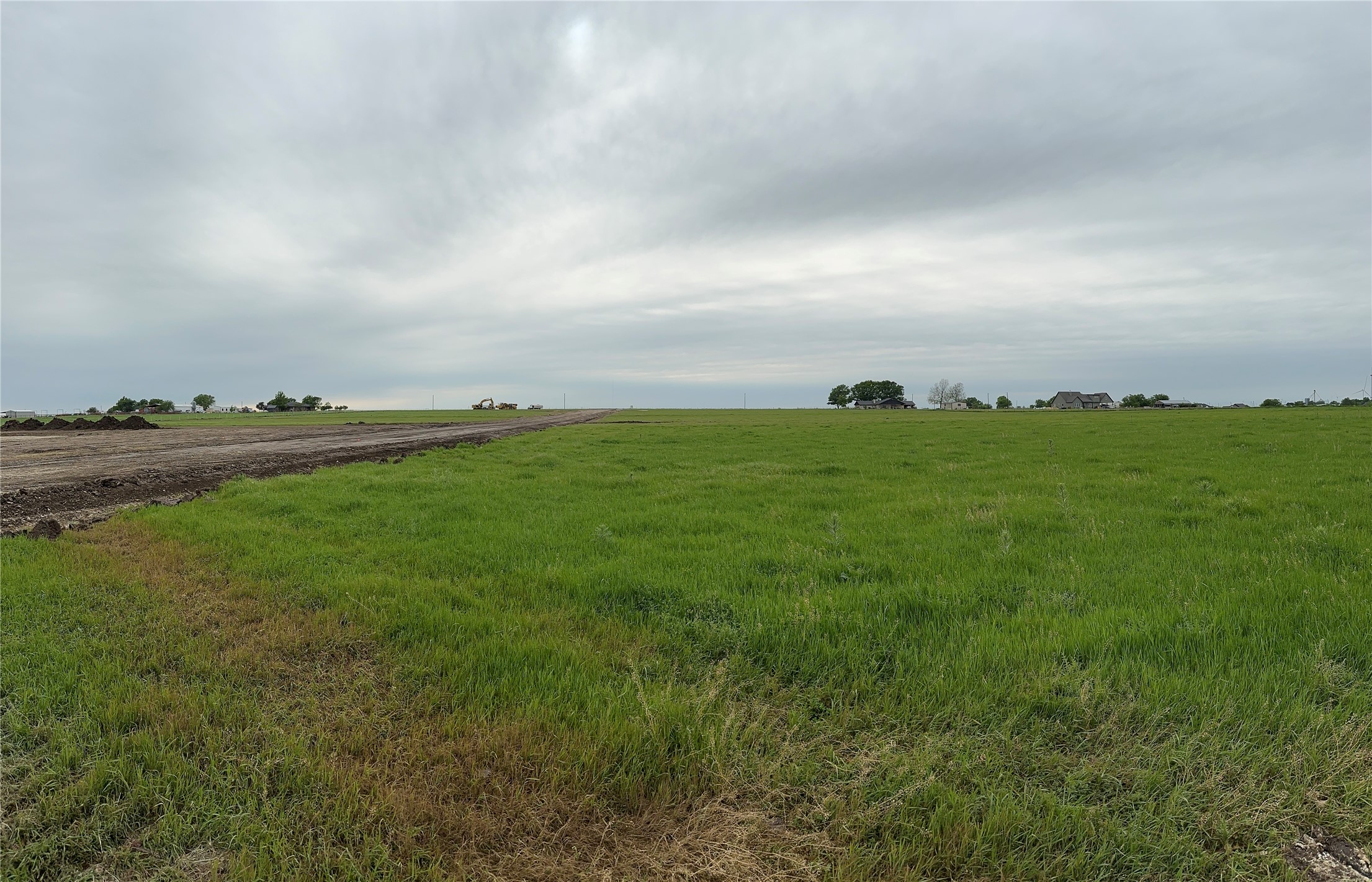 Property photo 02 of Lot 10 Villa Court, Era, TX 76238 | MLS #20587410