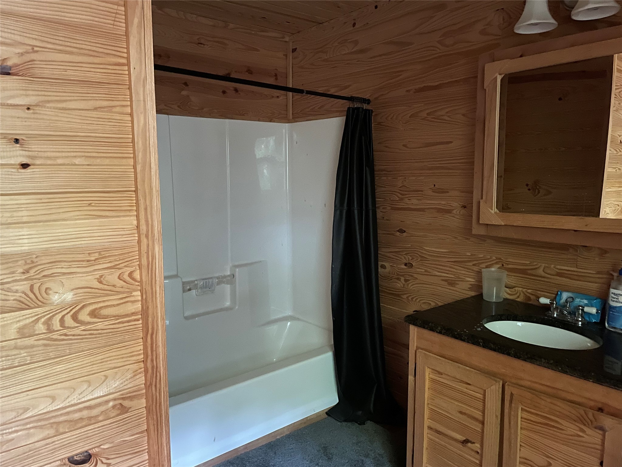 218 CR 2115, Klondike, TX, 75432