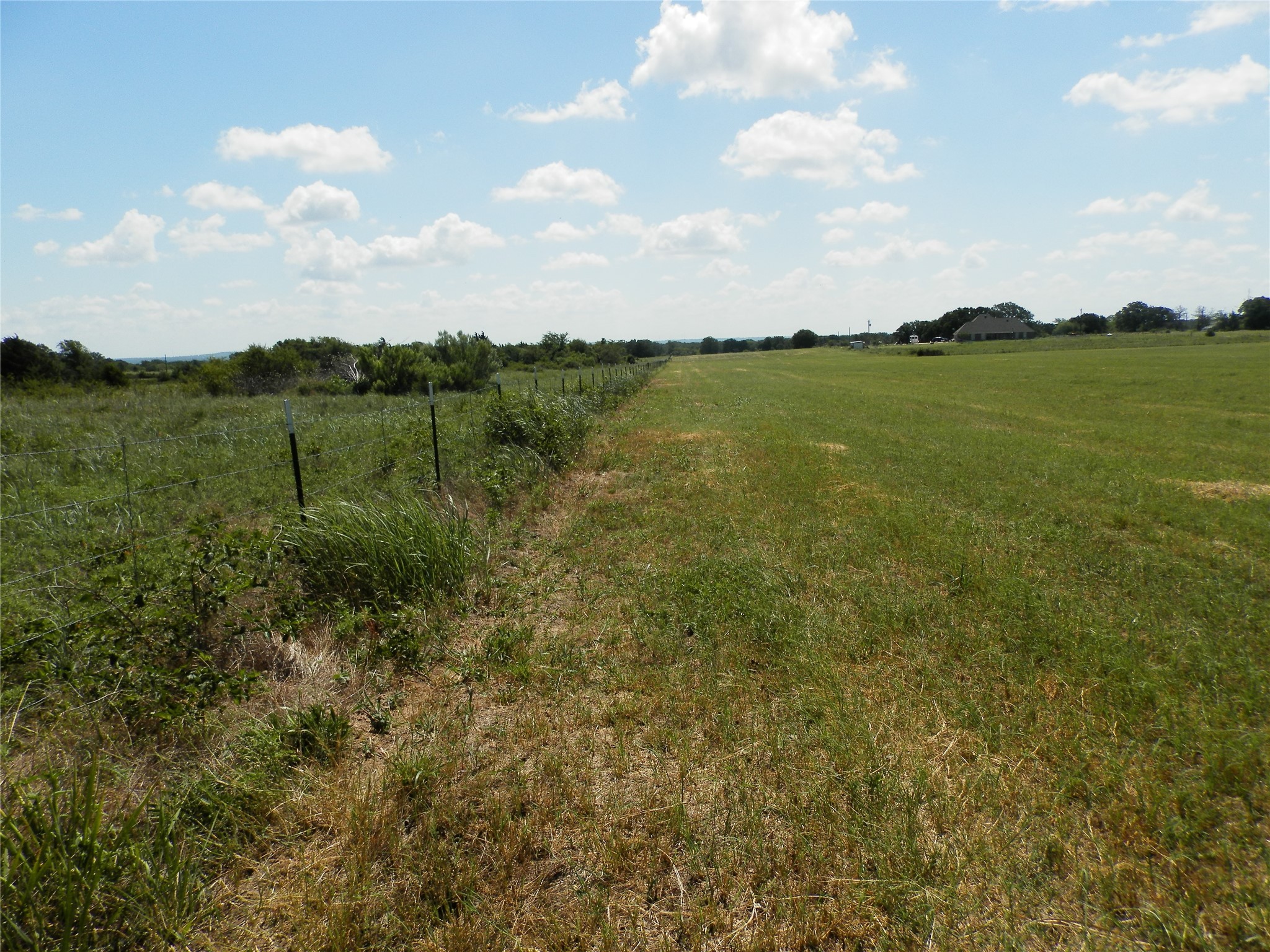 00 Cr-1560, Chico, TX, 76431