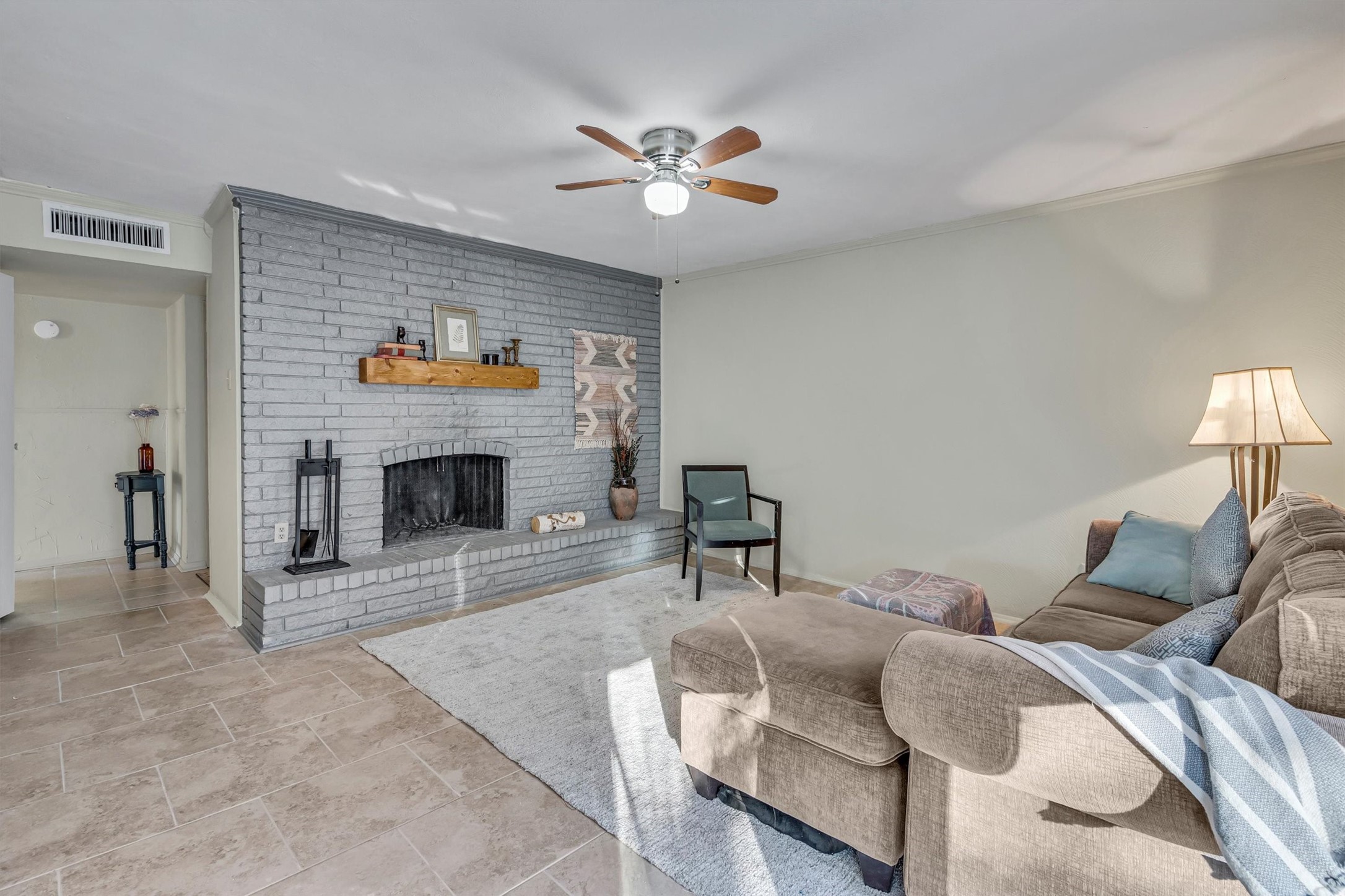 4829 ASH GLEN Lane, The Colony, TX, 75056