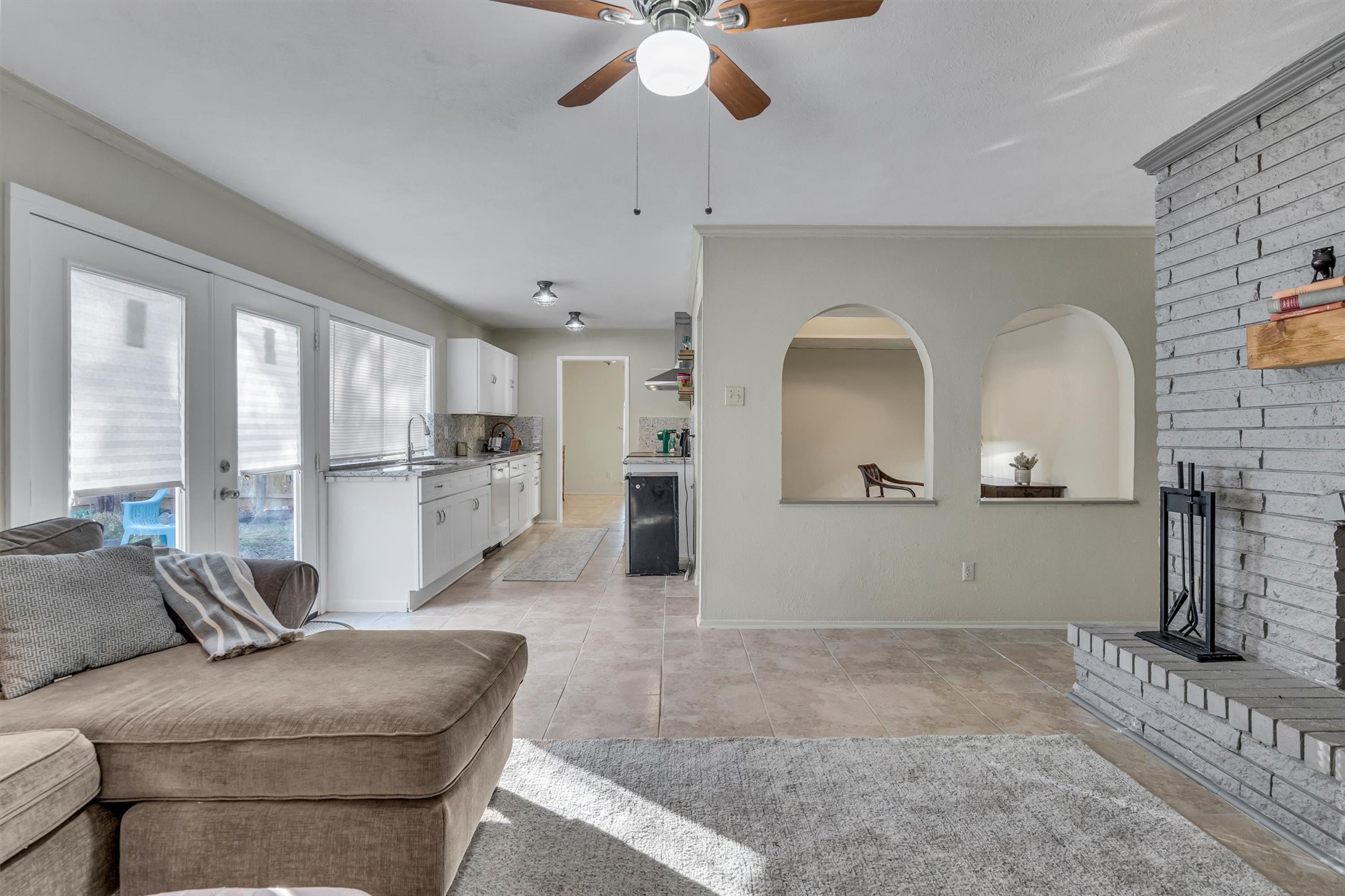 4829 ASH GLEN Lane, The Colony, TX, 75056