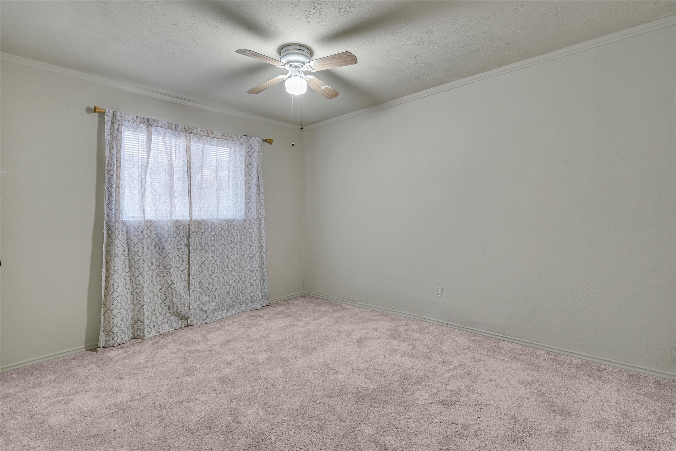 4829 ASH GLEN Lane, The Colony, TX, 75056