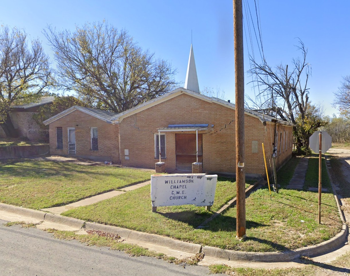 Property photo 01 of 601 Robert Avenue, Breckenridge, TX 76424 | MLS #20854696