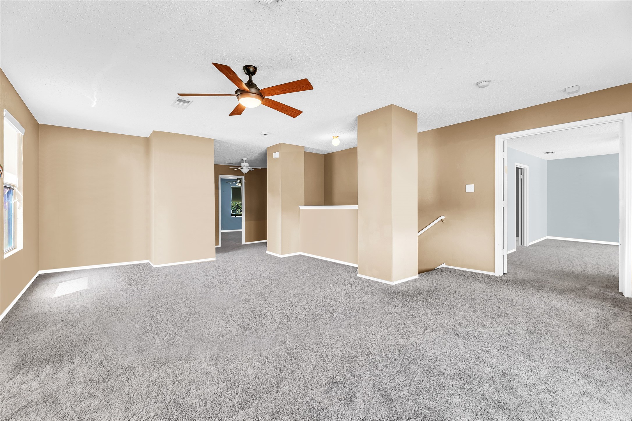 5237 Bedfordshire Drive, Fort Worth, TX, 76135