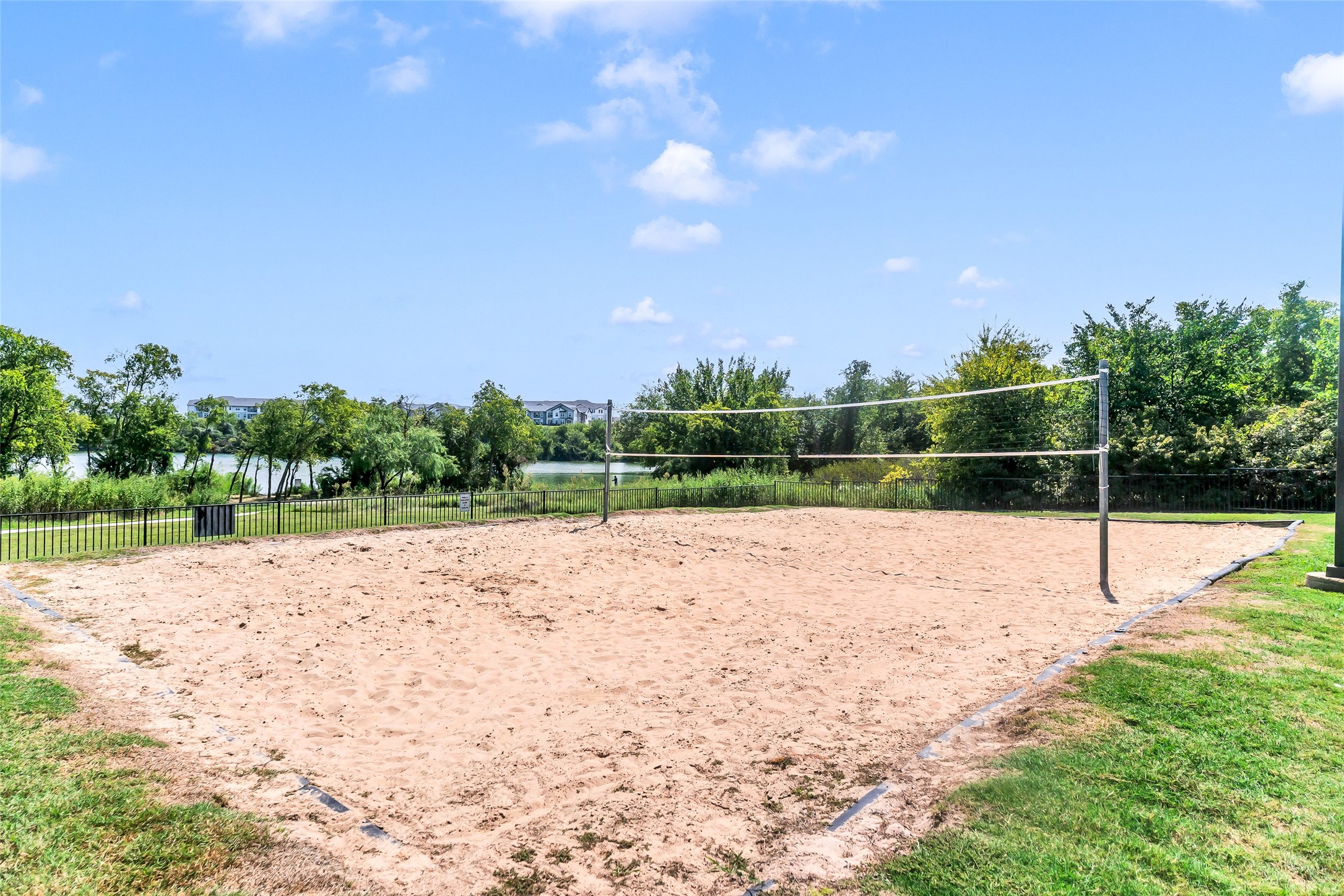 5237 Bedfordshire Drive, Fort Worth, TX, 76135