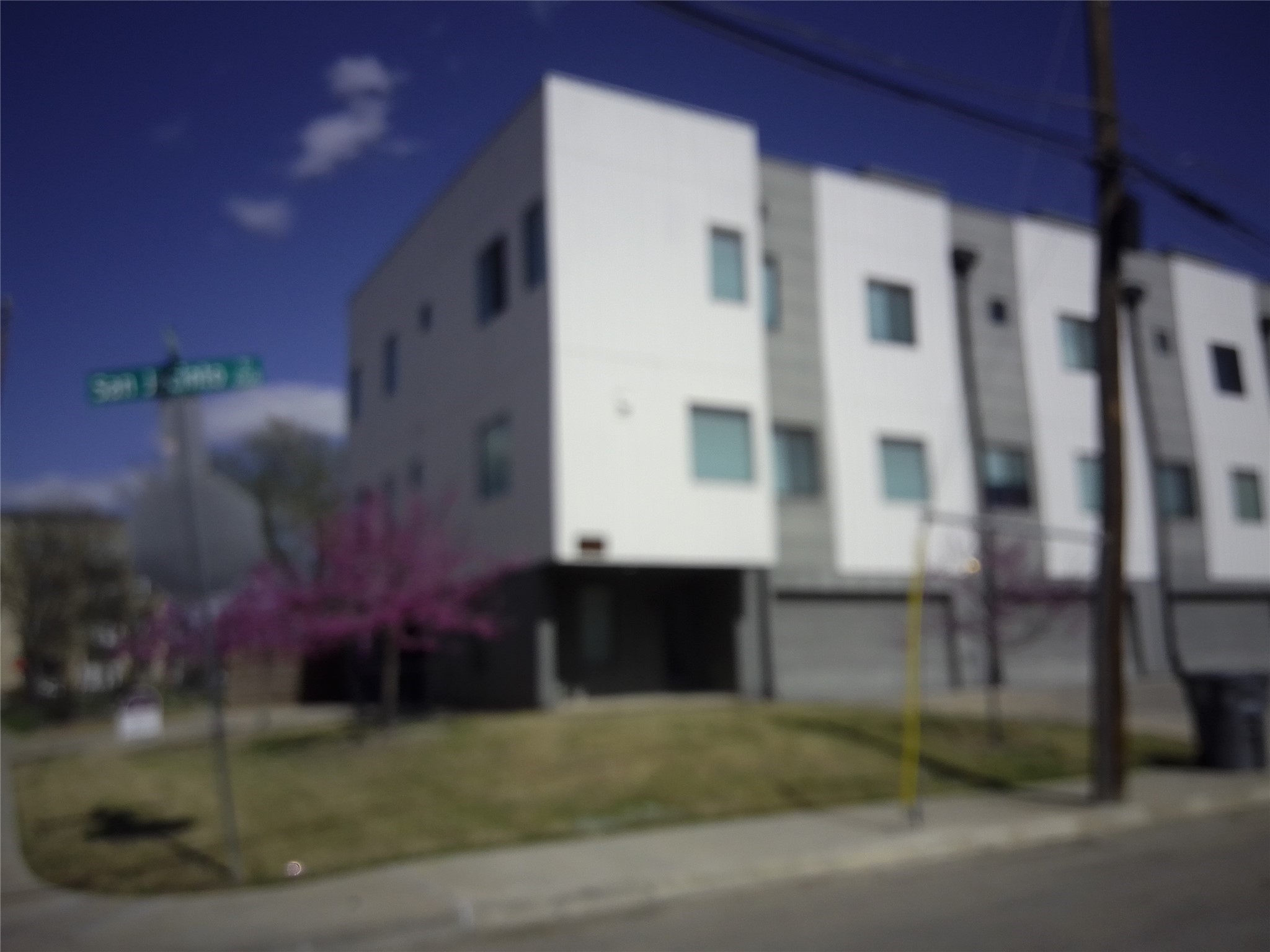1515 HOLLY Avenue, Dallas, TX, 75204