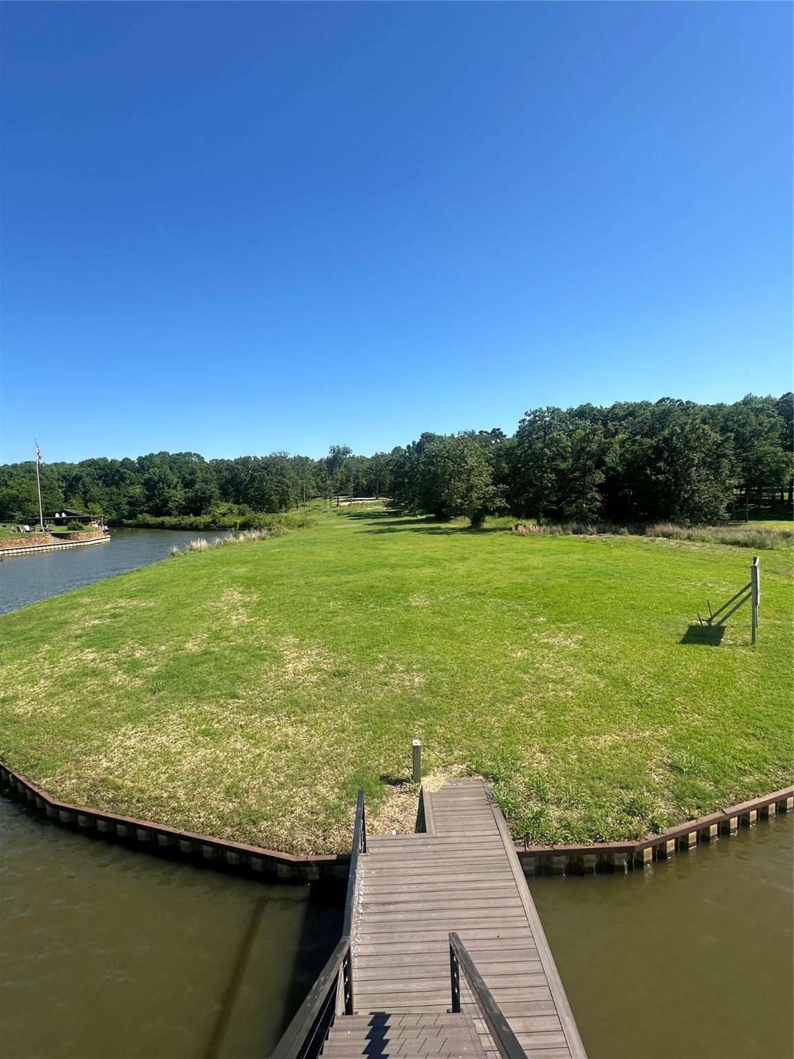 Property photo 01 of 14192 Ridge Lane, Malakoff, TX 75148 | MLS #20899496