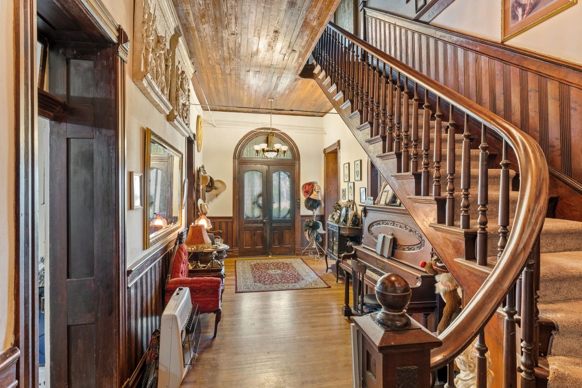 603 E College, Comanche, TX, 76442