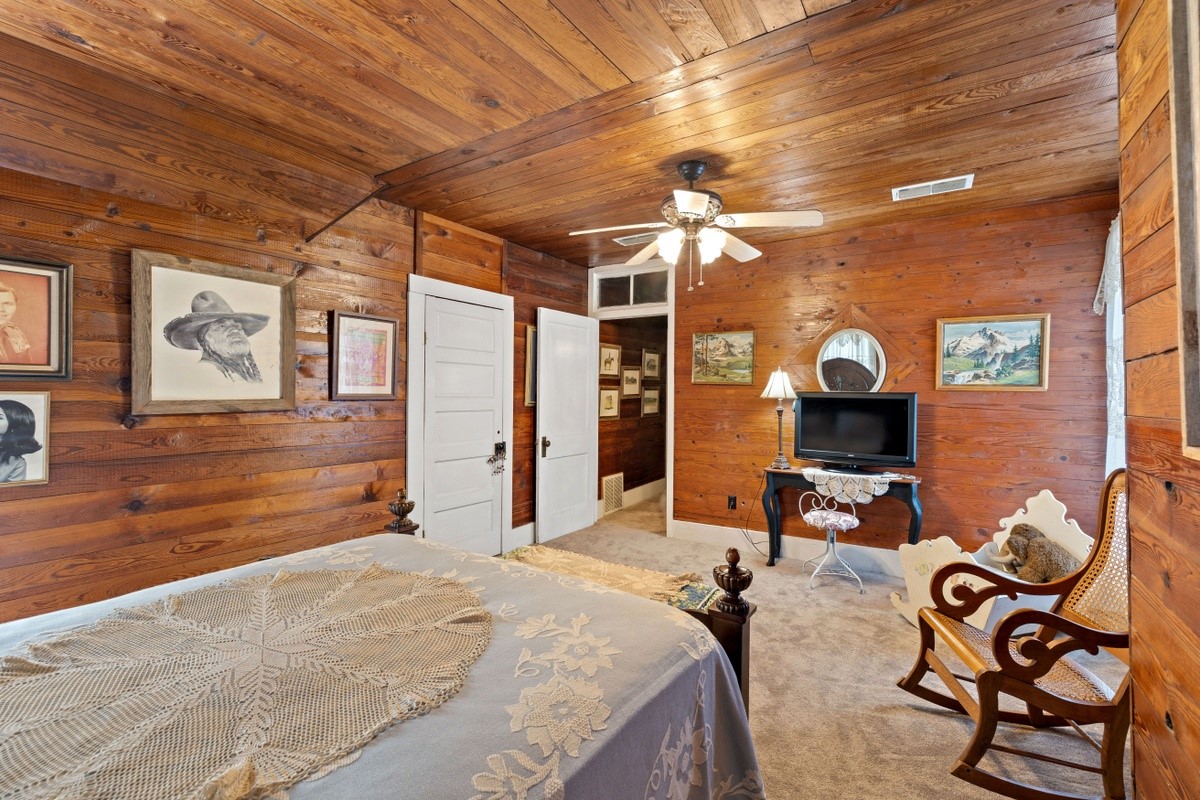 603 E College, Comanche, TX, 76442