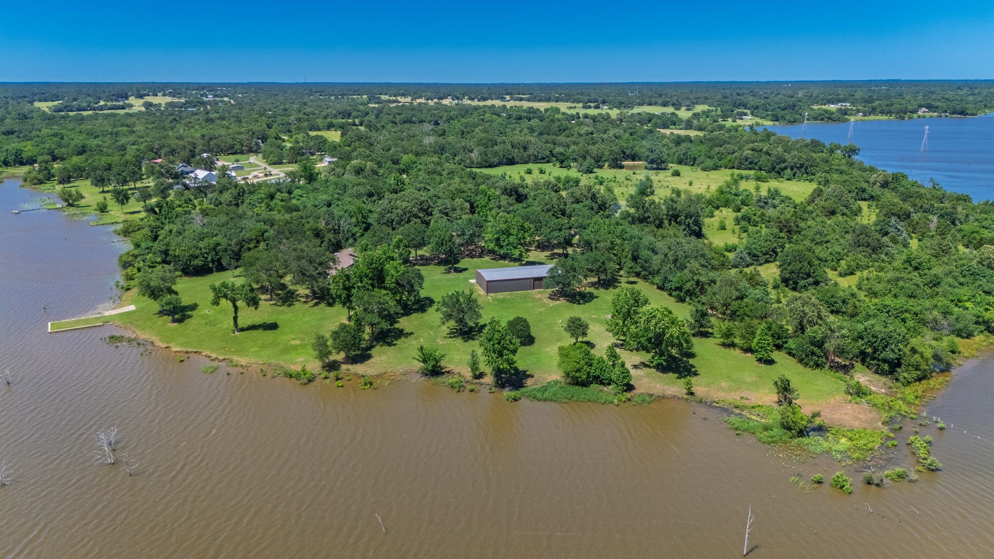 Property photo 01 of 476 Private Road 7326, Emory, TX 75440 | MLS #20943568