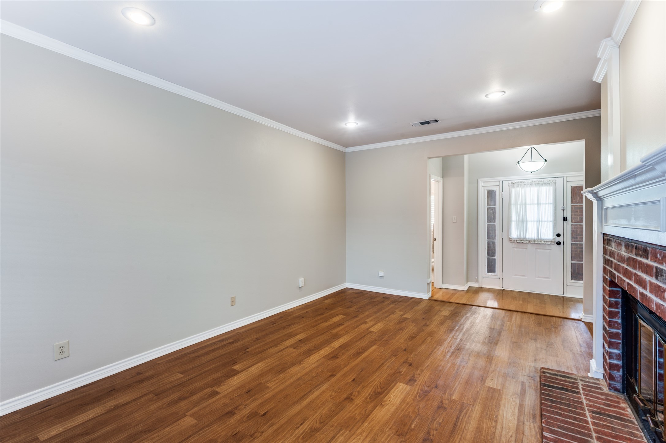 148 Cobblestone Row, Denton, TX, 76207