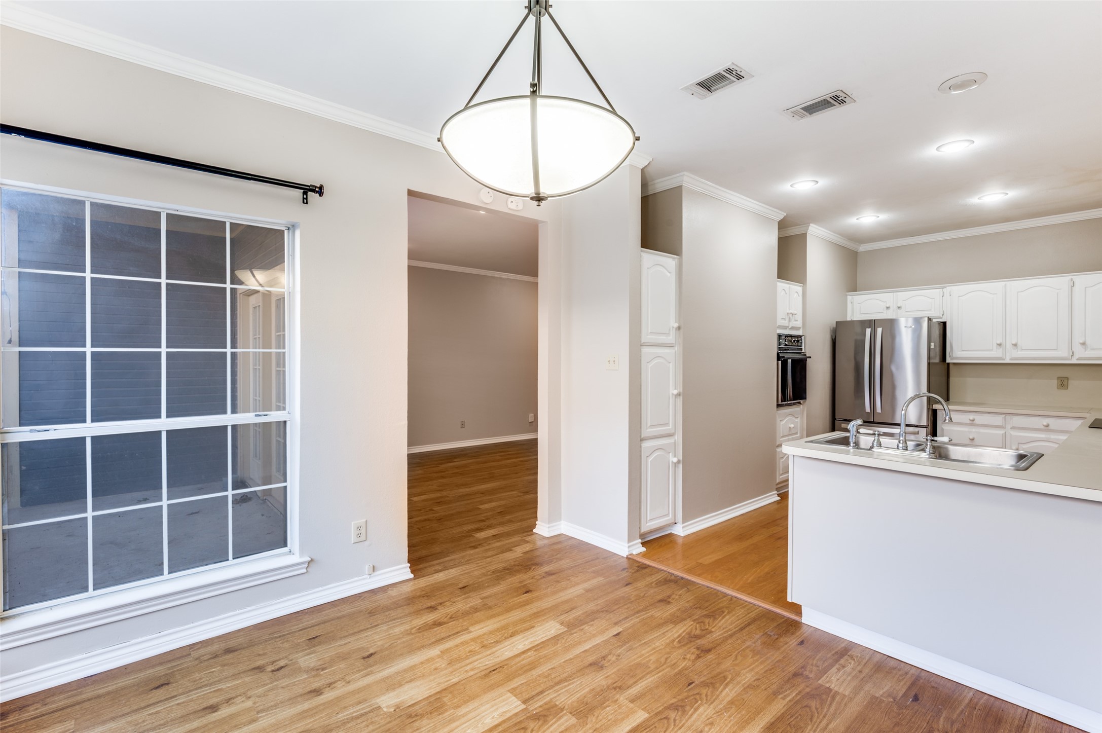 148 Cobblestone Row, Denton, TX, 76207