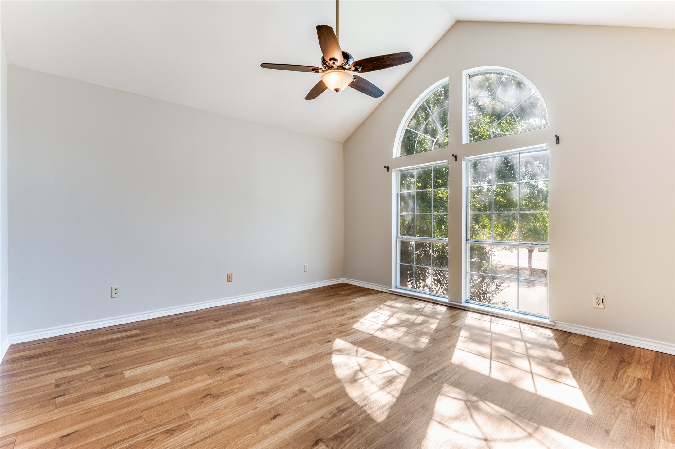 148 Cobblestone Row, Denton, TX, 76207