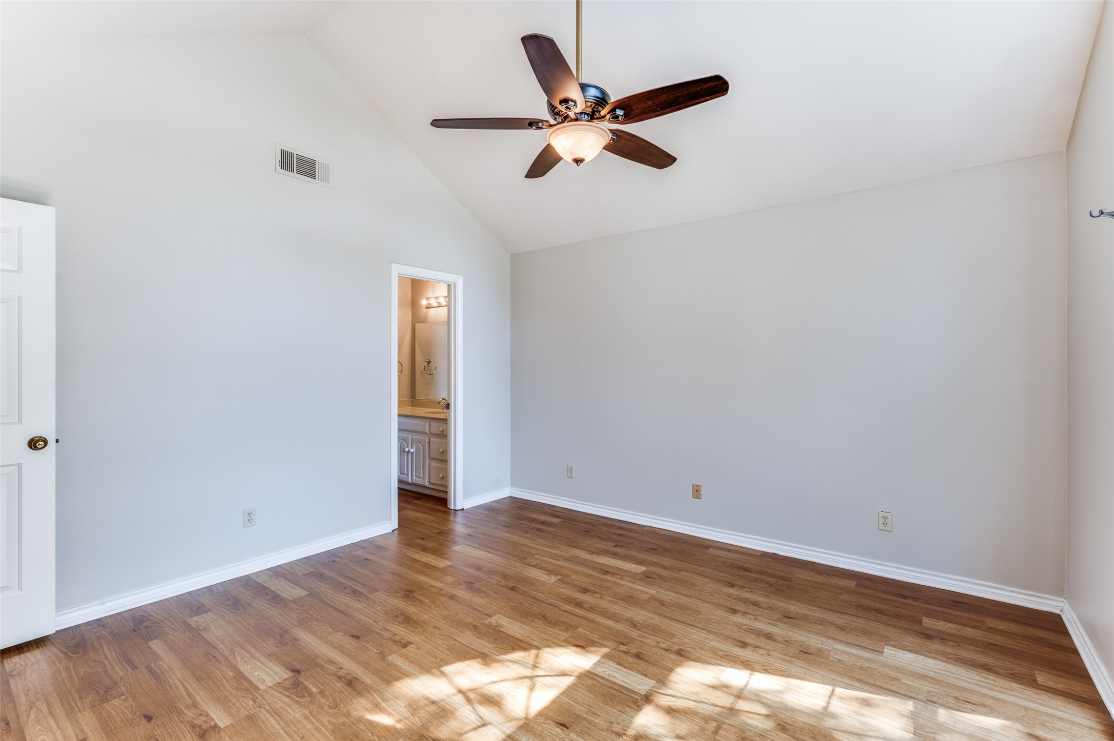 148 Cobblestone Row, Denton, TX, 76207