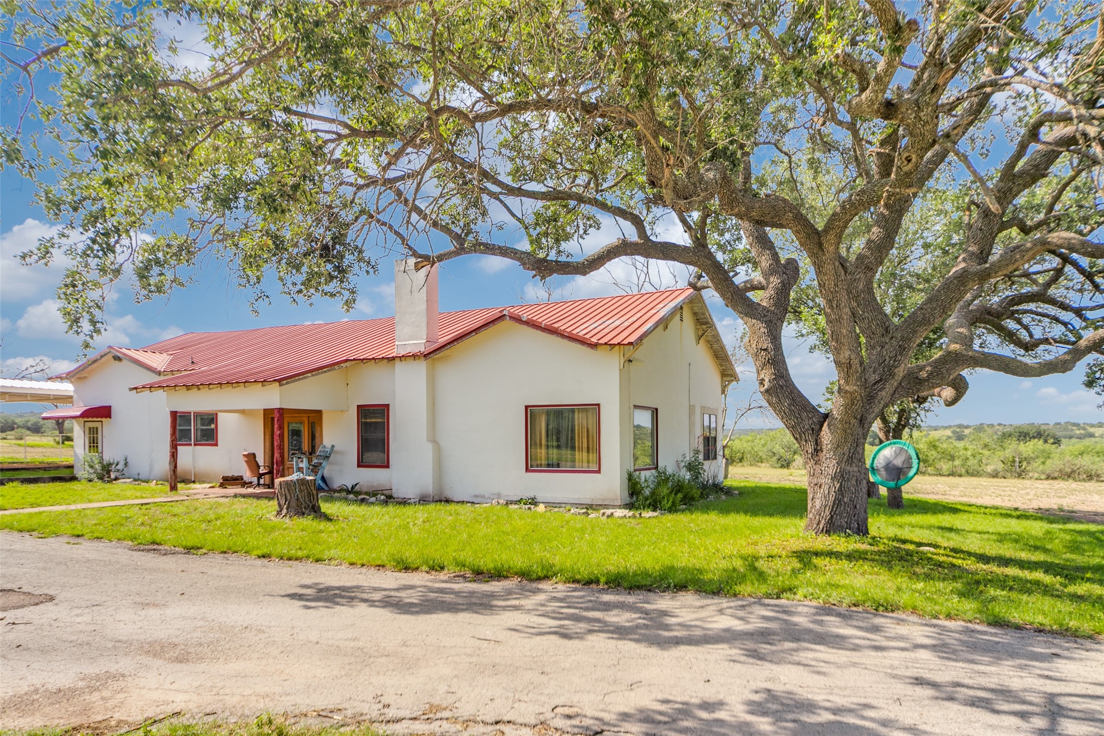 Property photo 03 of 2200 Private Road 3312, Sonora, TX 76950 | MLS #20966216