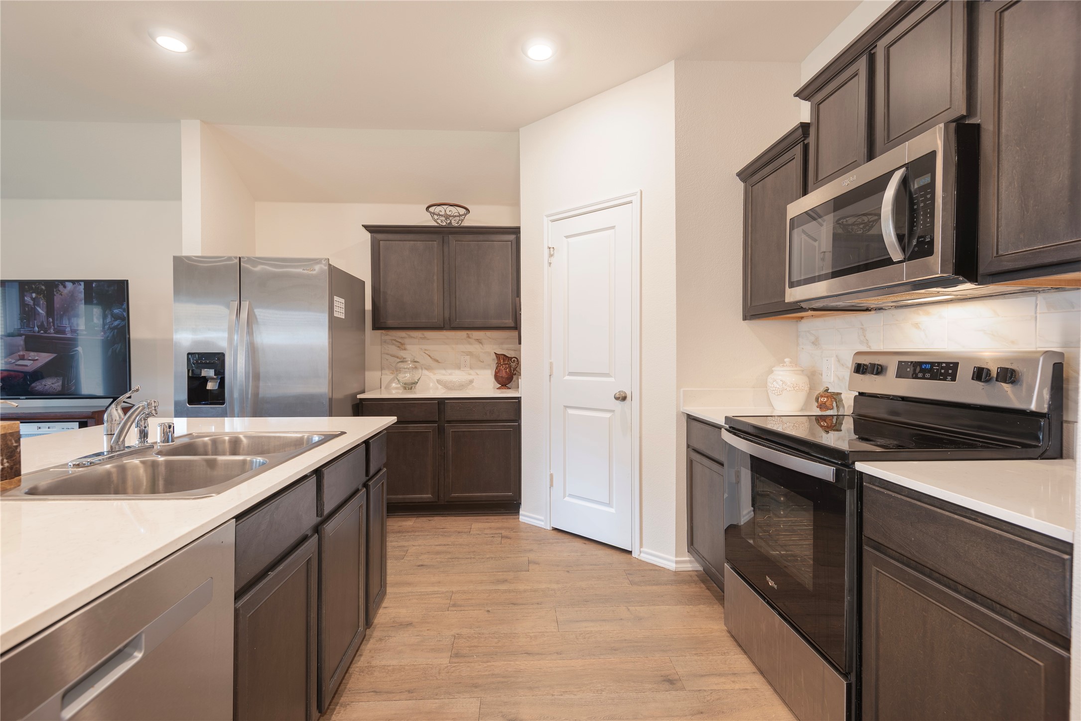 723 Primrose Lane, Pilot Point, TX, 76258