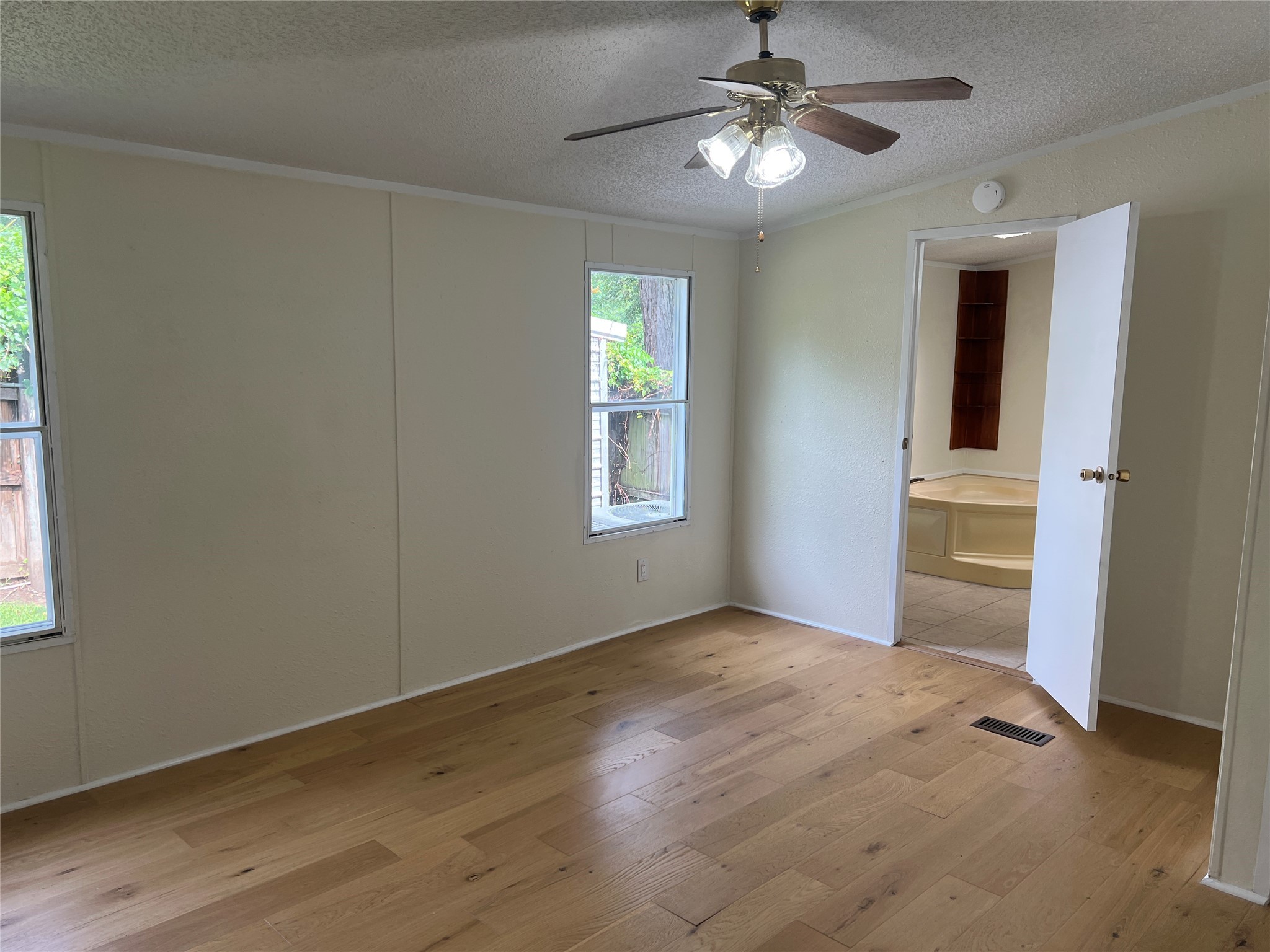 9160 Grape Avenue, Frankston, TX, 75763