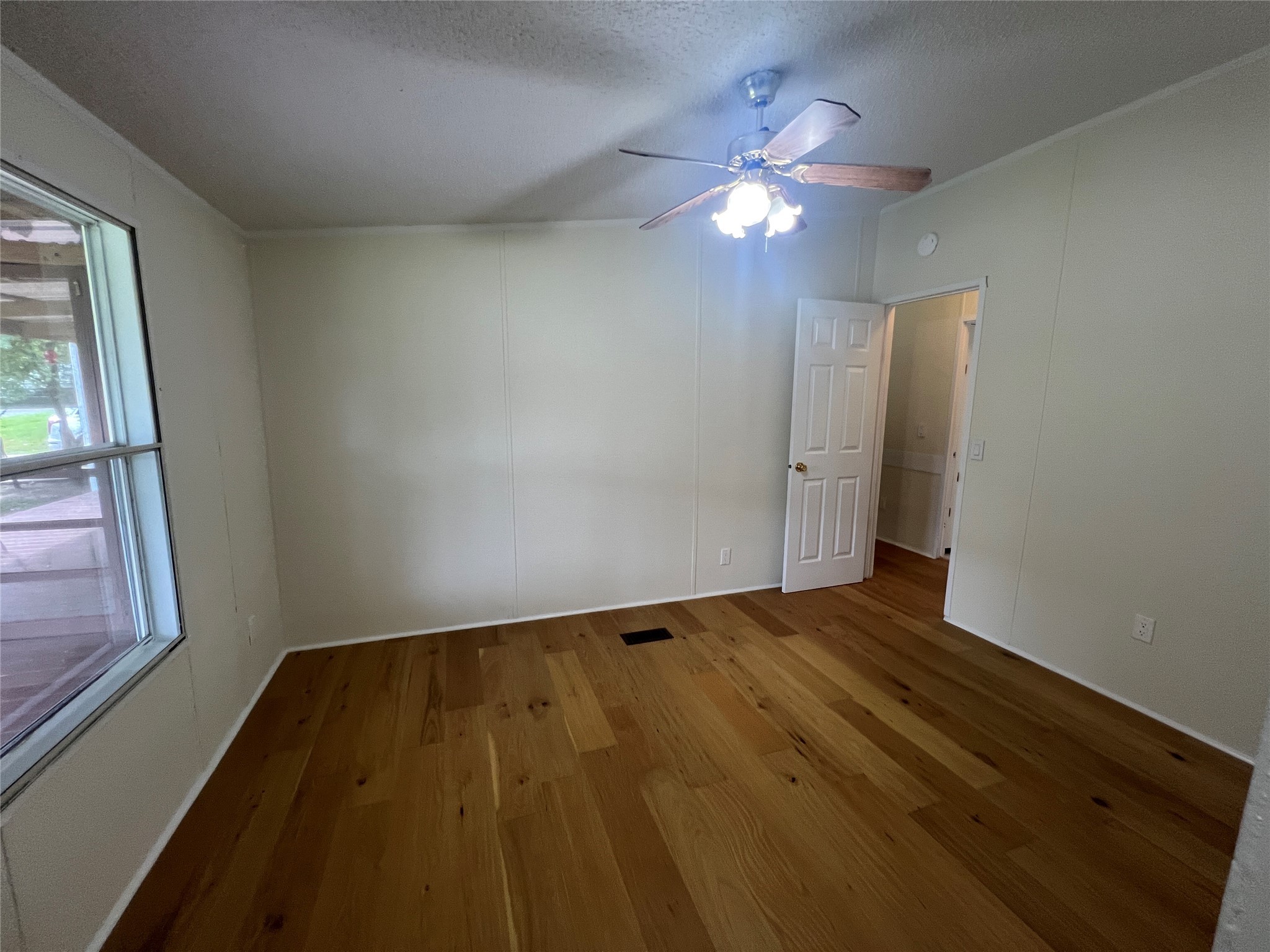 9160 Grape Avenue, Frankston, TX, 75763