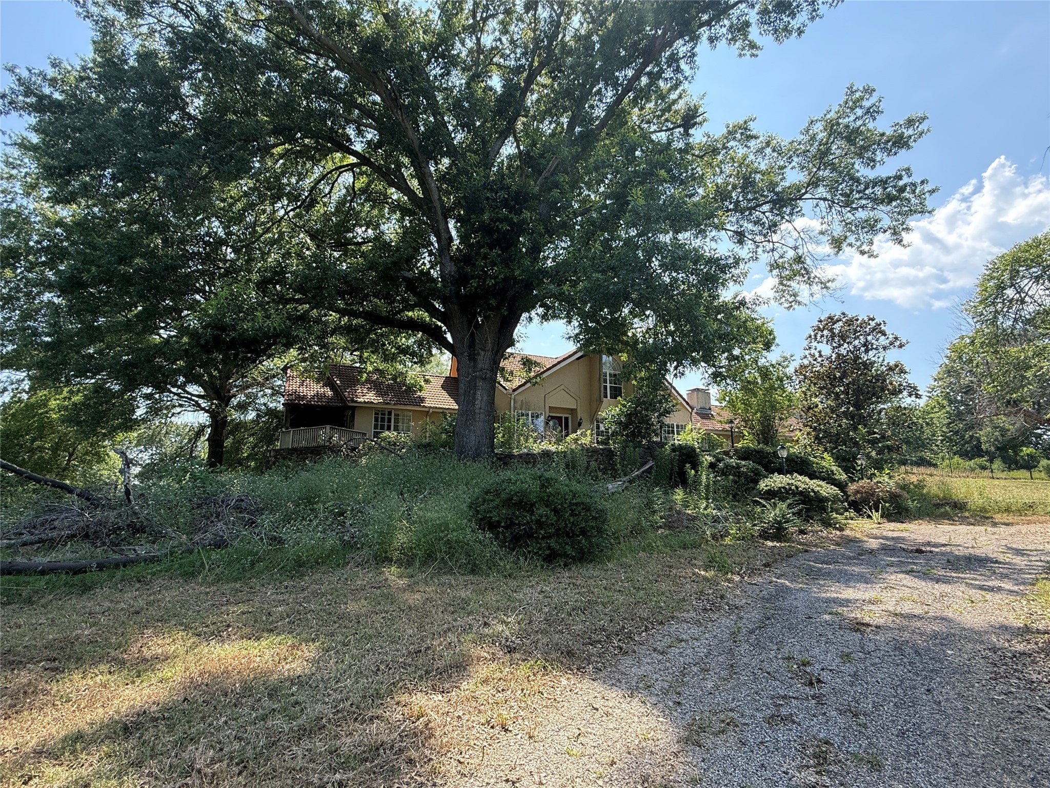 Property photo 02 of 1708 S US Highway 69, Mineola, TX 75773 | MLS #20989907