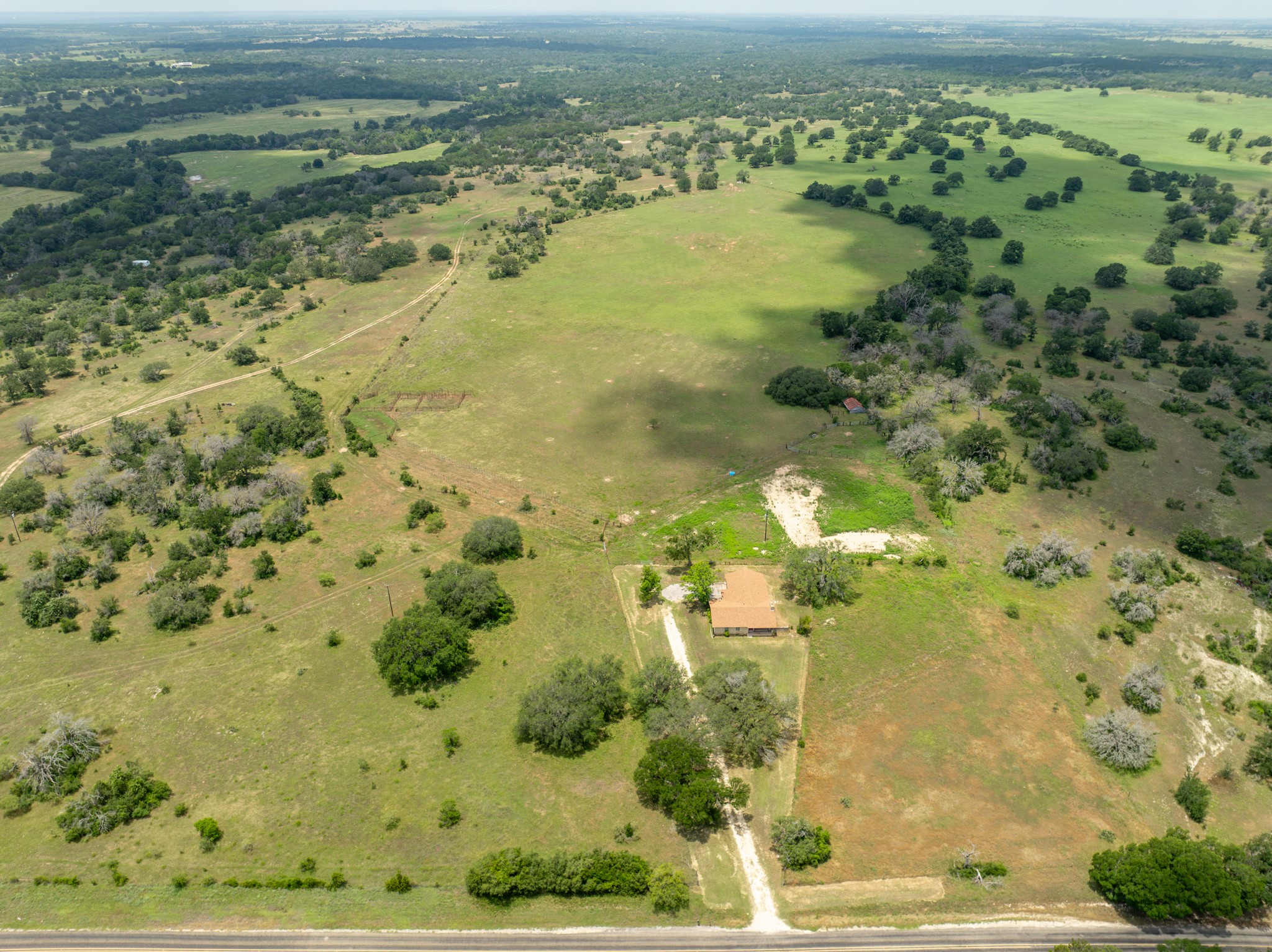 5315 Fm 932, Jonesboro, TX, 76538