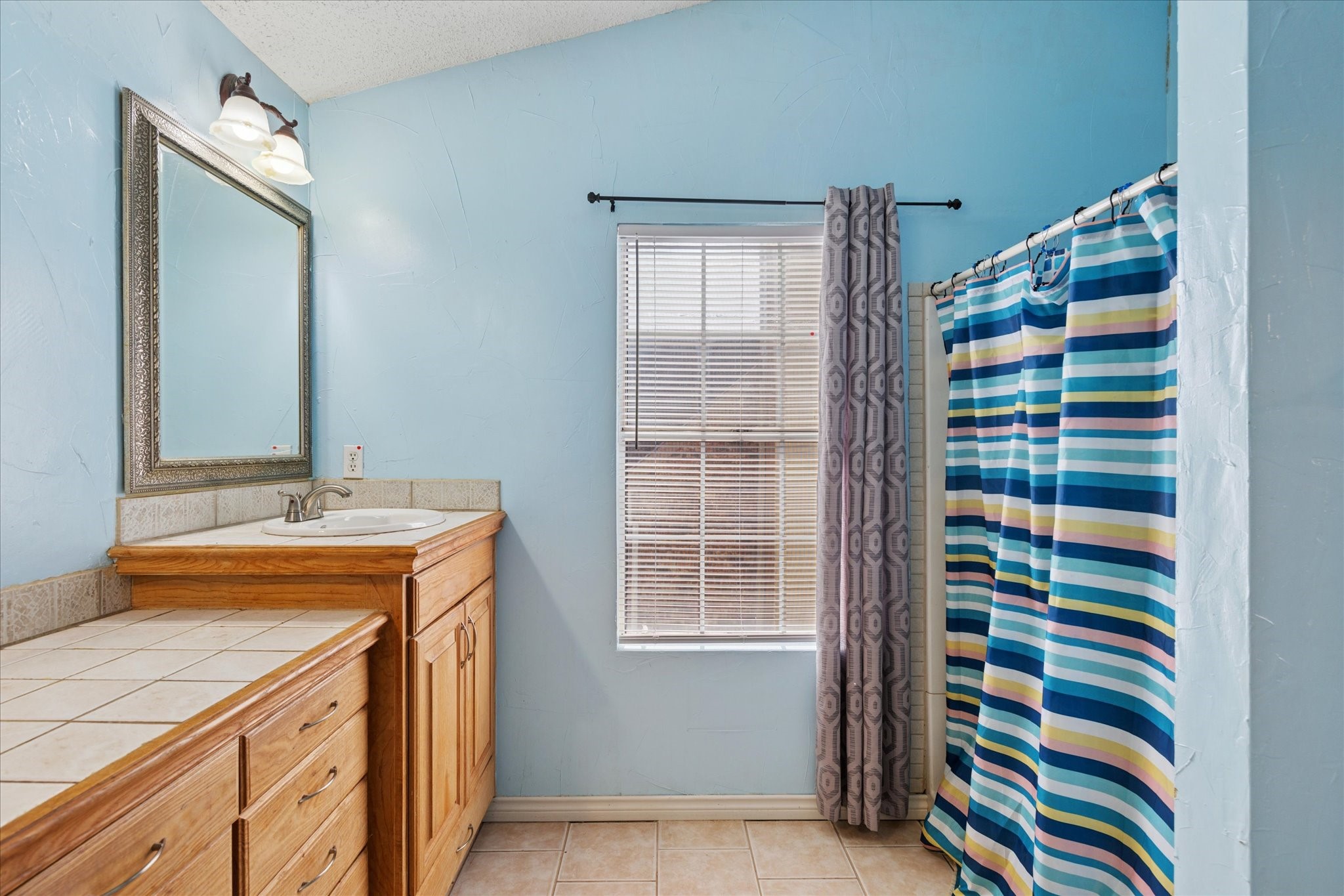 2528 Creekwood Lane, Fort Worth, TX, 76123
