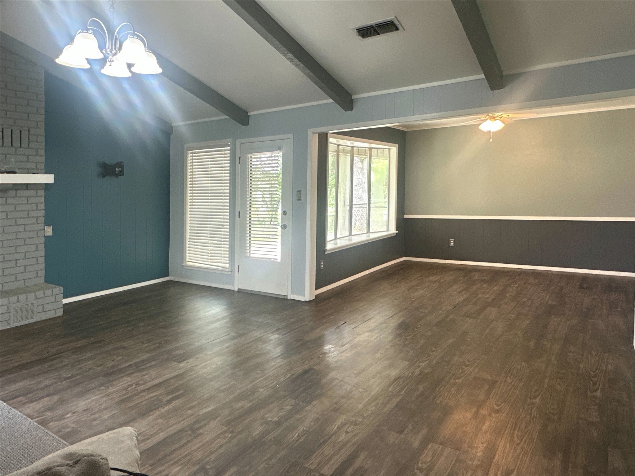 Property photo 03 of 4006 Mark Lane Mt, Pleasant, TX 75455 | MLS #20999990