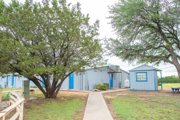Property photo 02 of MLS #21004406 | MLS #21004406