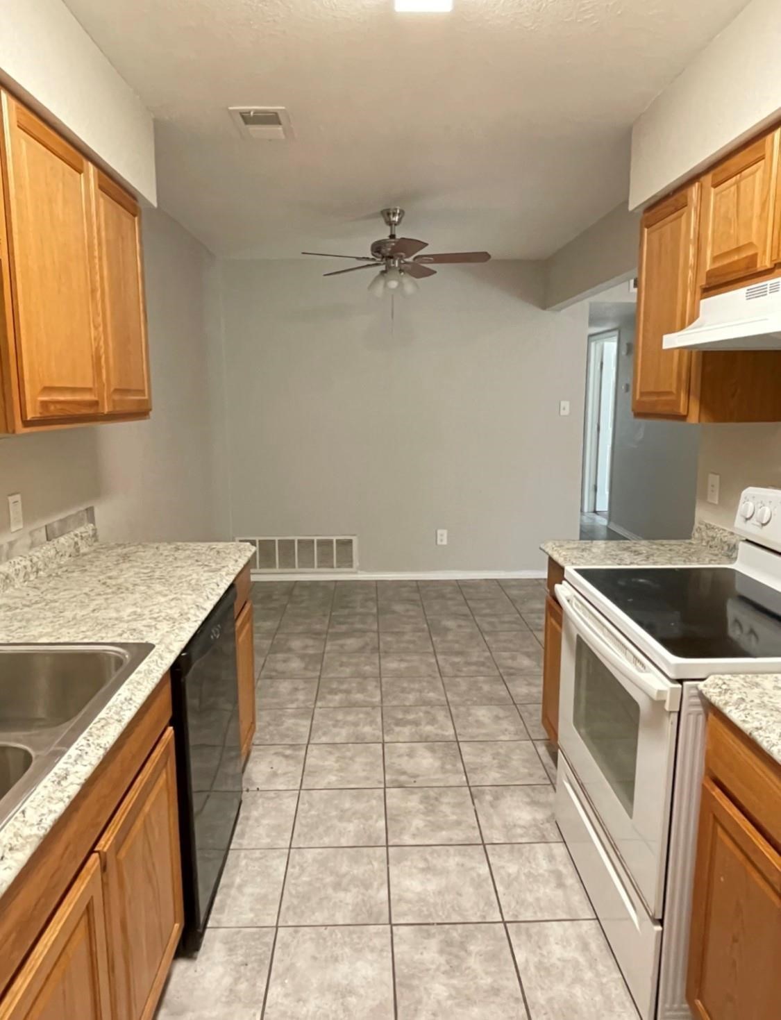 Property photo 03 of MLS #21005382 | MLS #21005382
