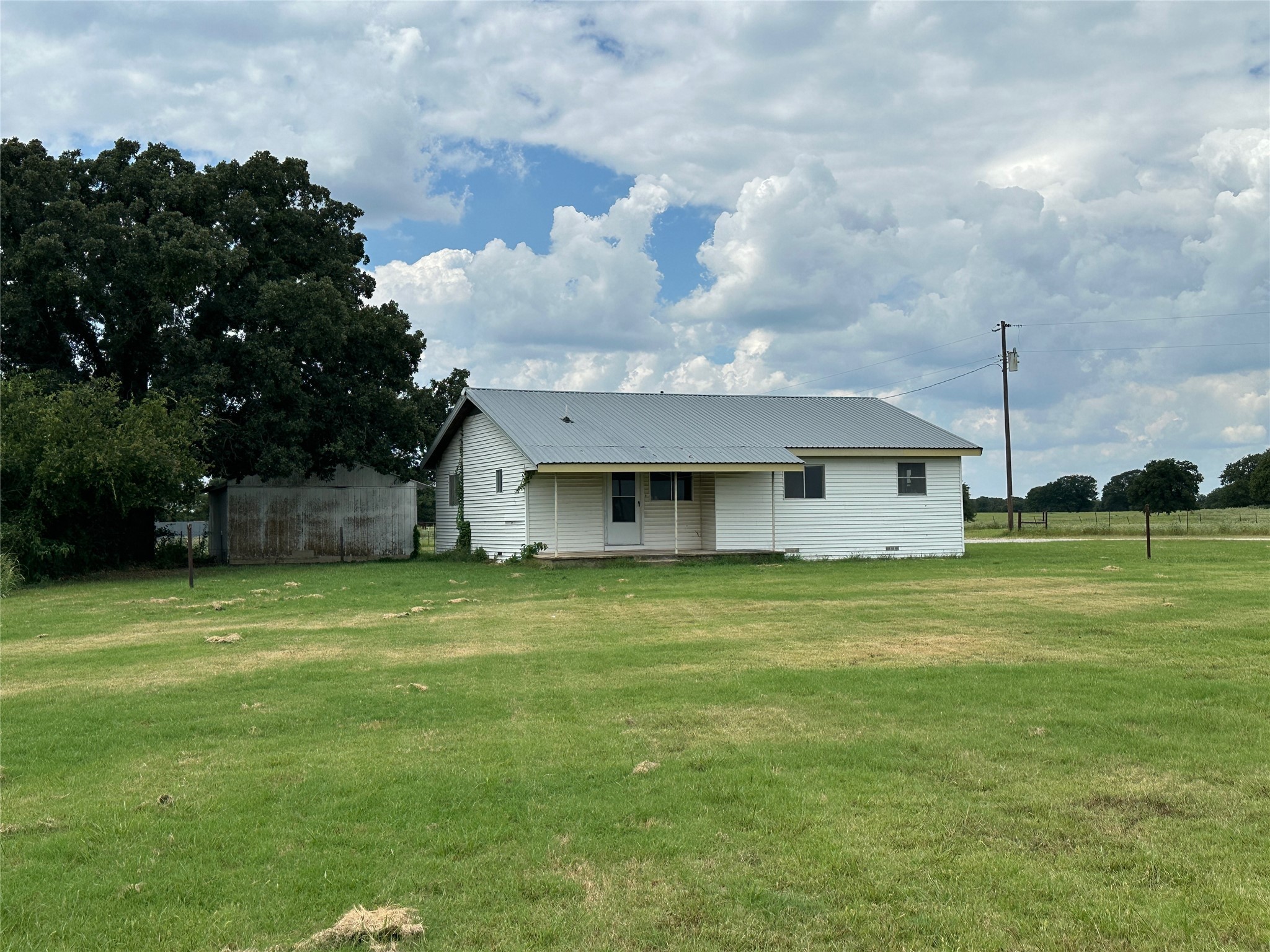 Property photo 01 of 5401 Tx-36, Comanche, TX 76442 | MLS #21006854