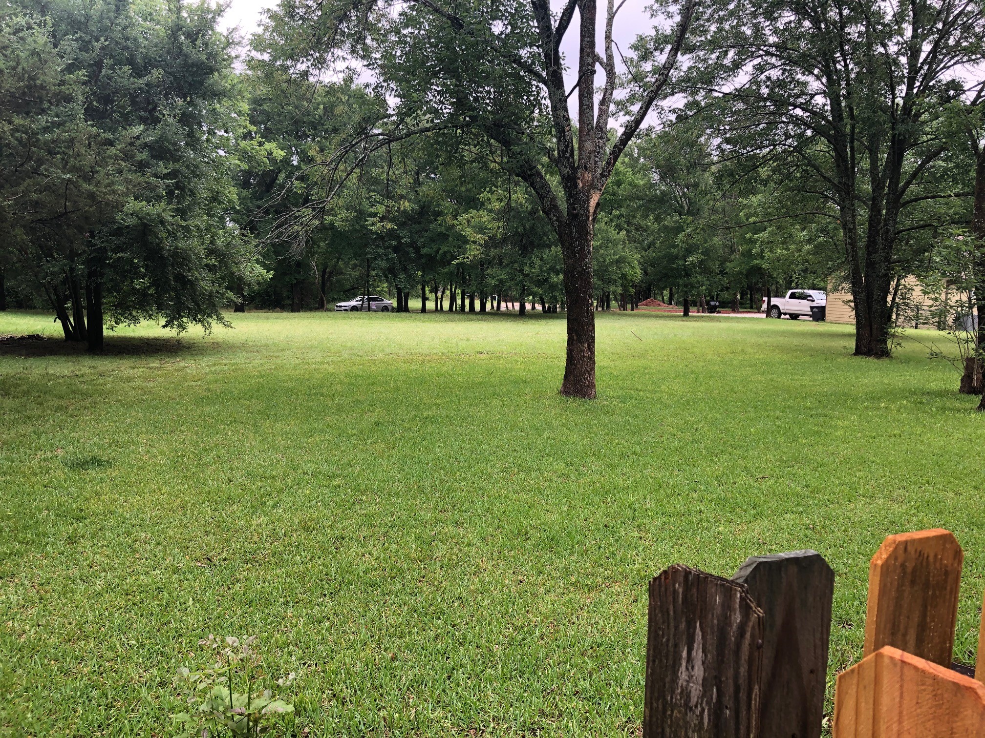 Property photo 01 of 190 Neva Lane, Denison, TX 75020 | MLS #21020934
