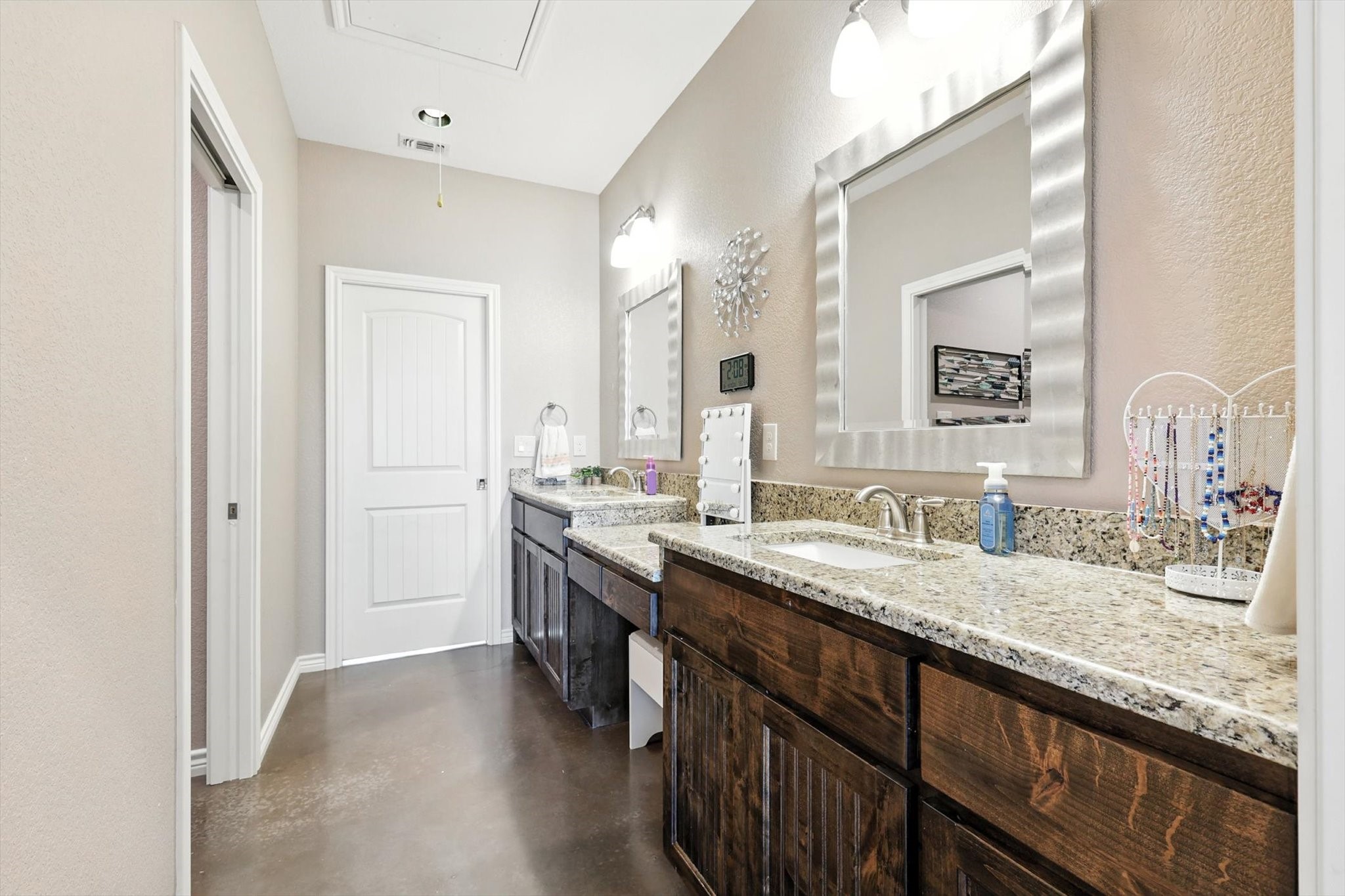 1106 Private Road 425, Whitewright, TX, 75491