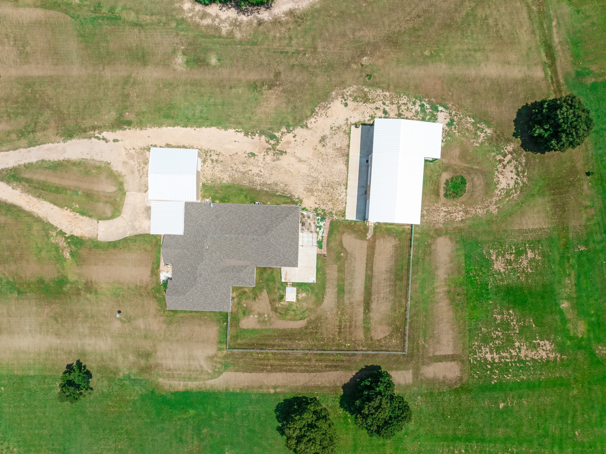 201 W Fm 906, Powderly, TX, 75473