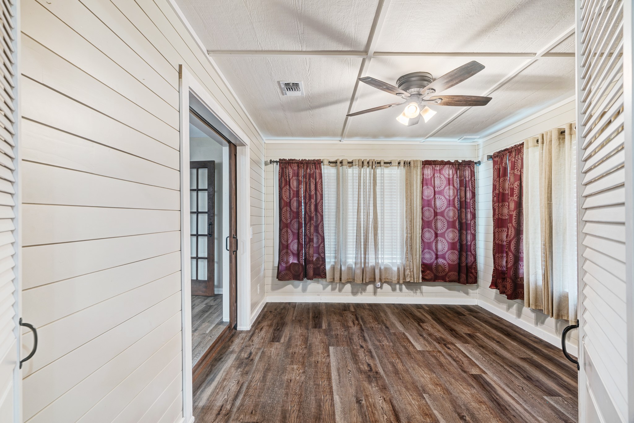 201 W Fm 906, Powderly, TX, 75473