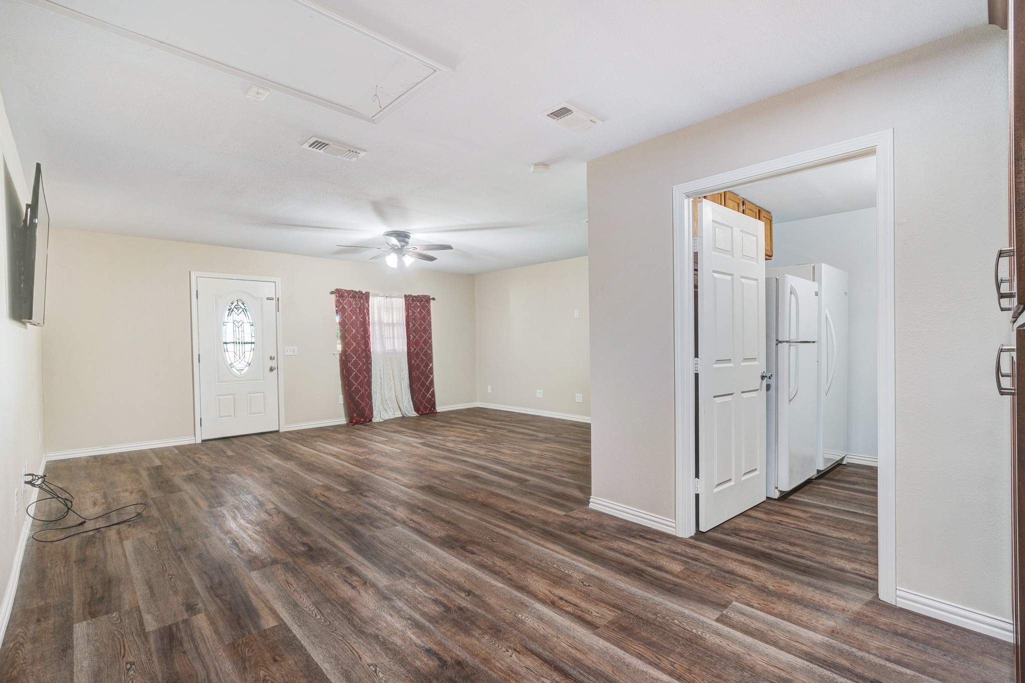 201 W Fm 906, Powderly, TX, 75473