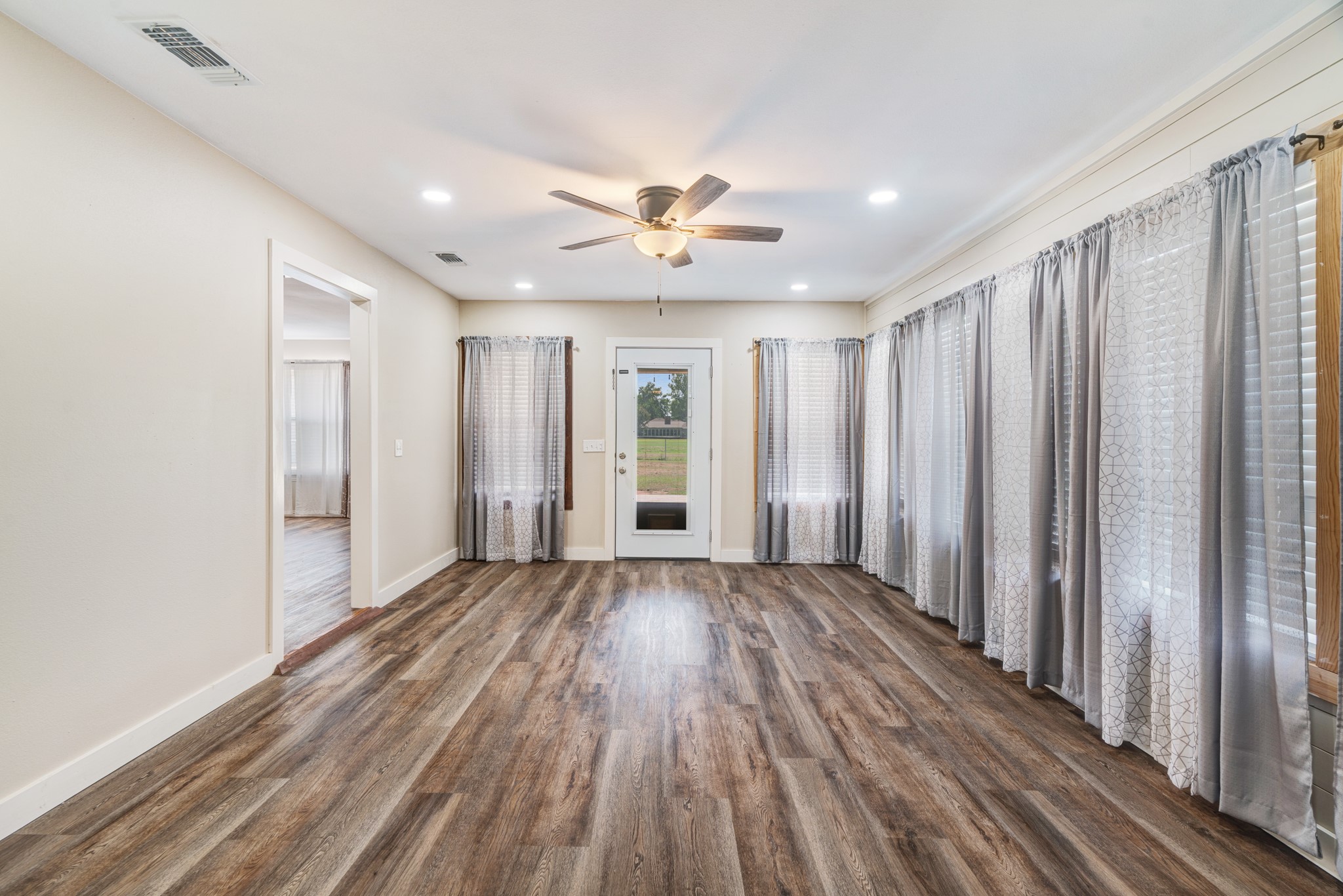 201 W Fm 906, Powderly, TX, 75473