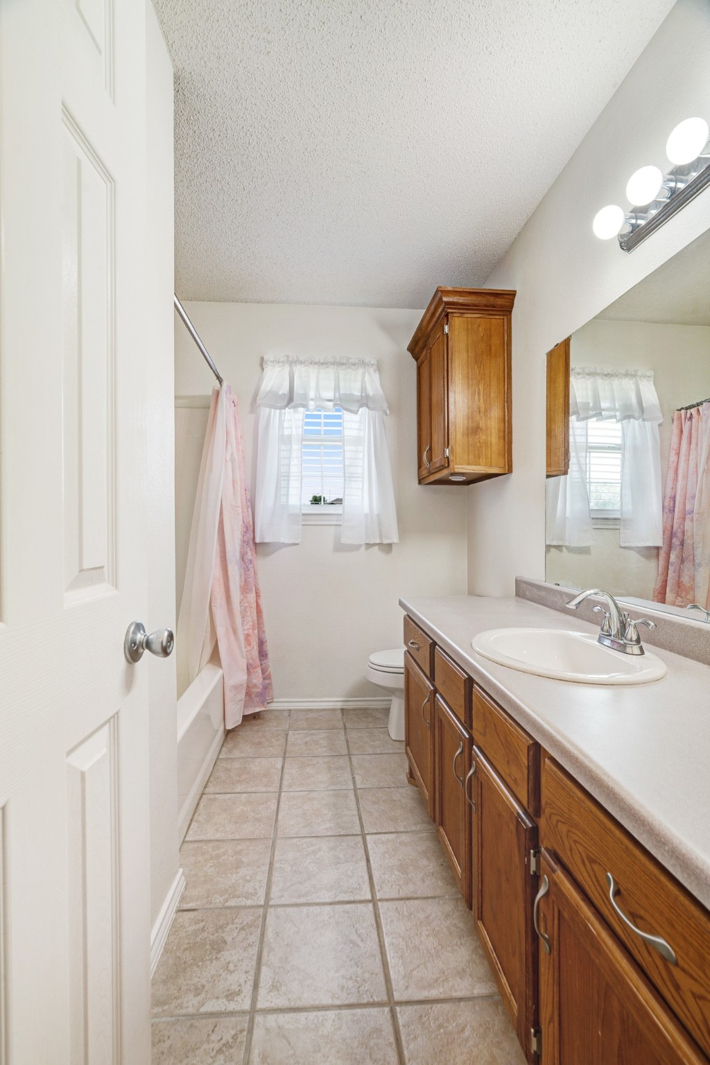 201 W Fm 906, Powderly, TX, 75473