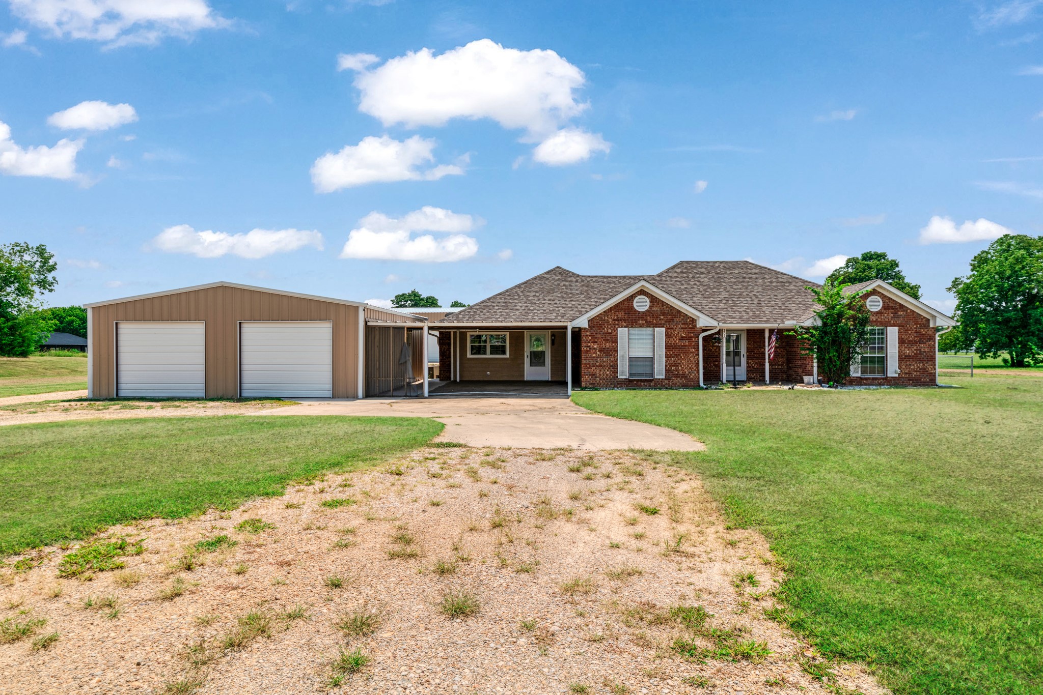 201 W Fm 906, Powderly, TX, 75473