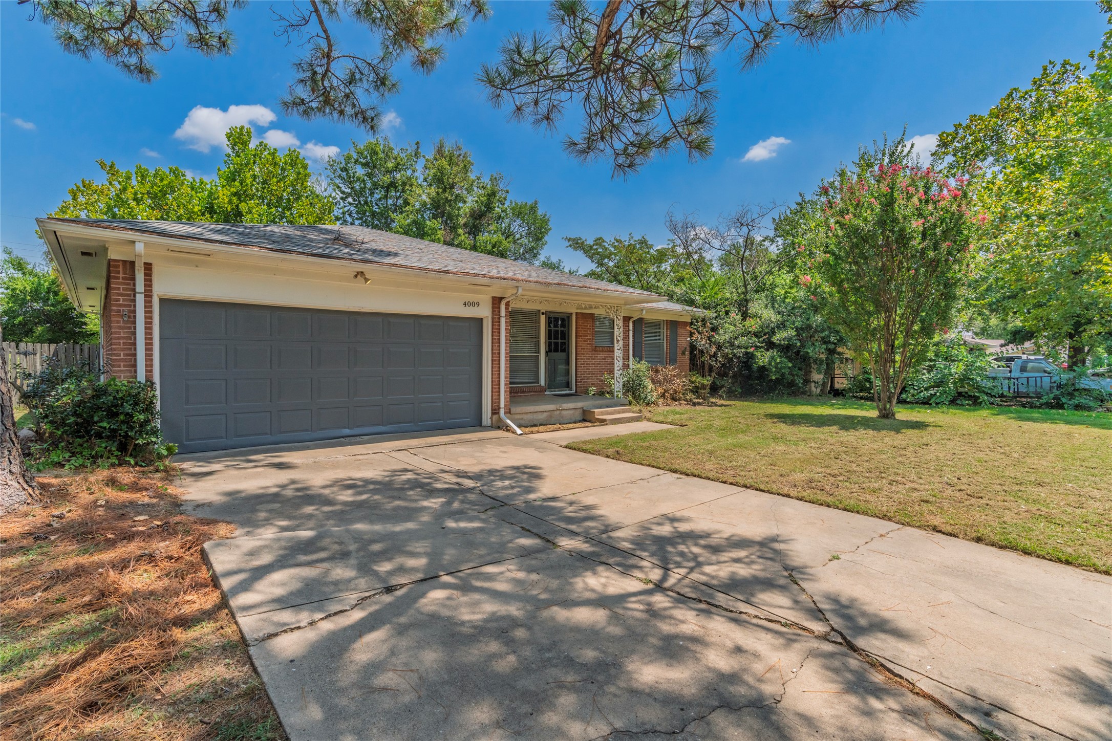Property photo 01 of 4009 Western Circle, Greenville, TX 75401 | MLS #21026977