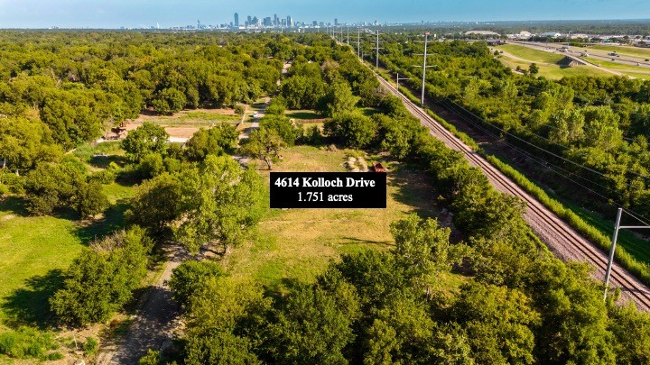 Property photo 03 of 4614 Kolloch Drive, Dallas, TX 75216 | MLS #21030739